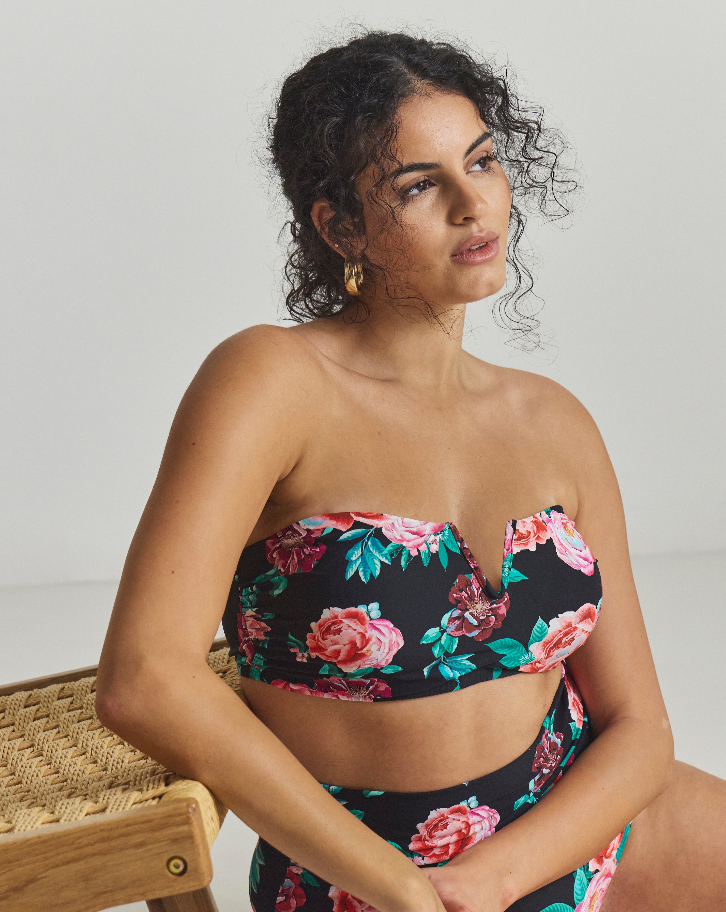 V Wire Bandeau Bikini Top