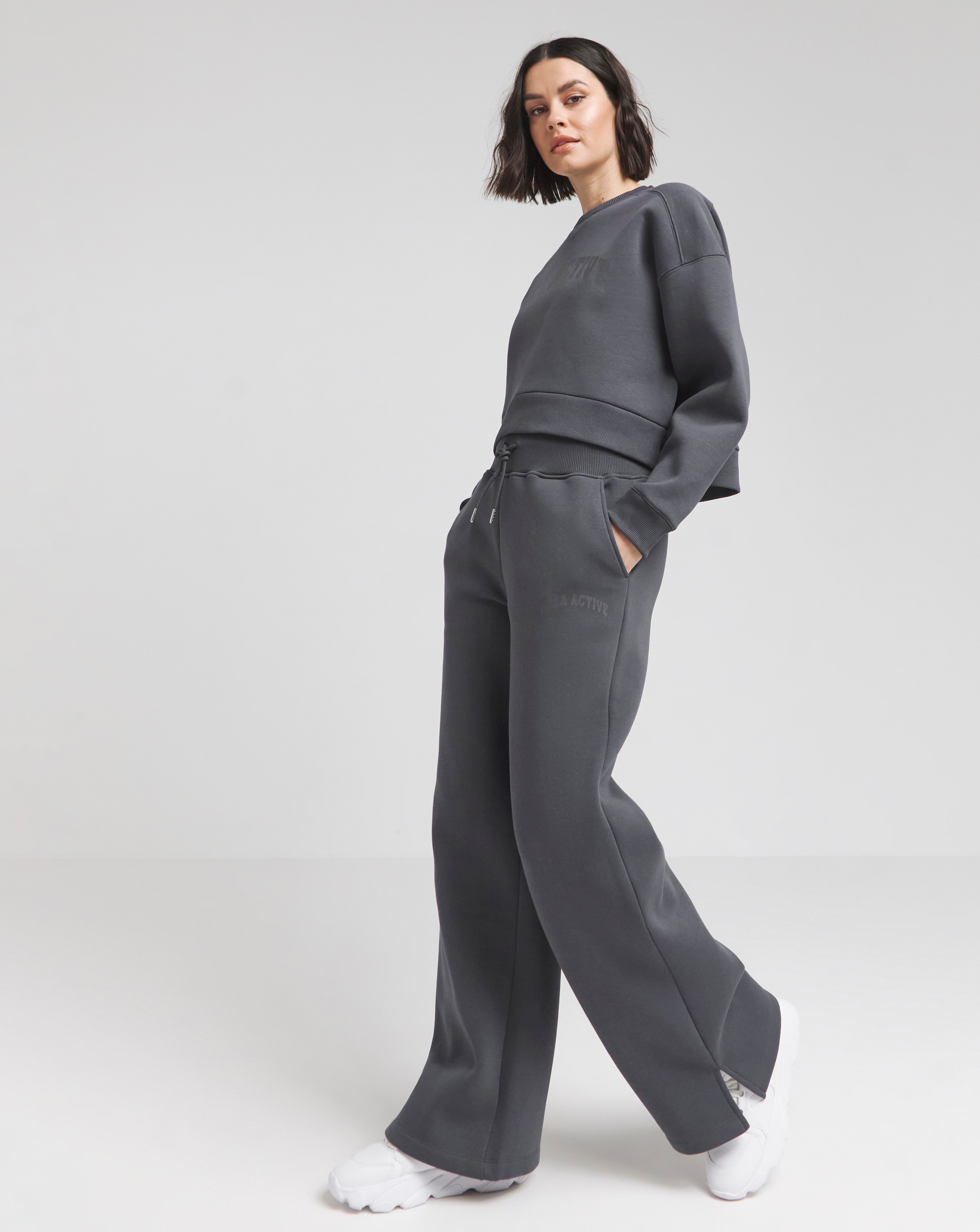New In - TALA Wide Leg Jogger