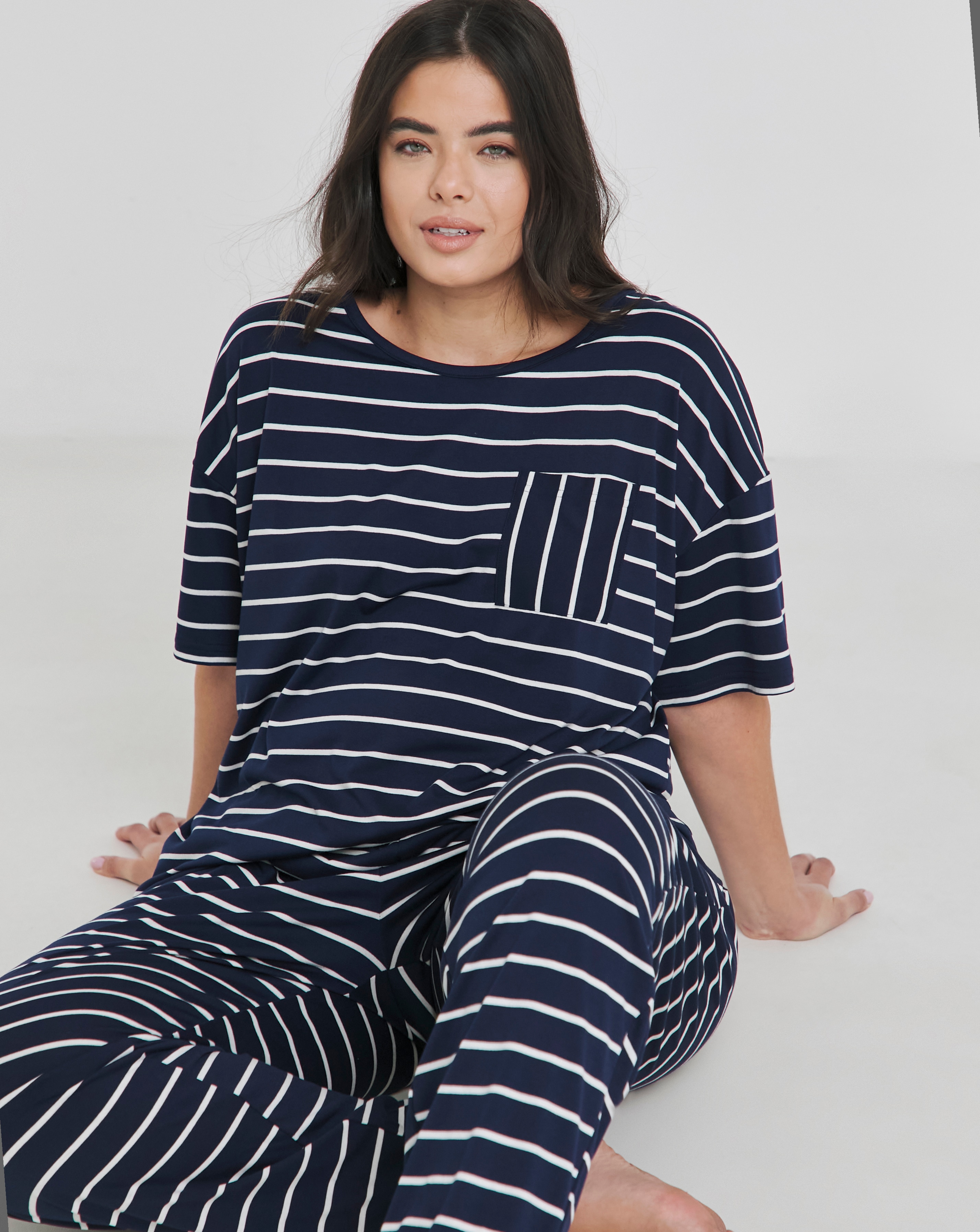 Pretty Secrets Lounge Set