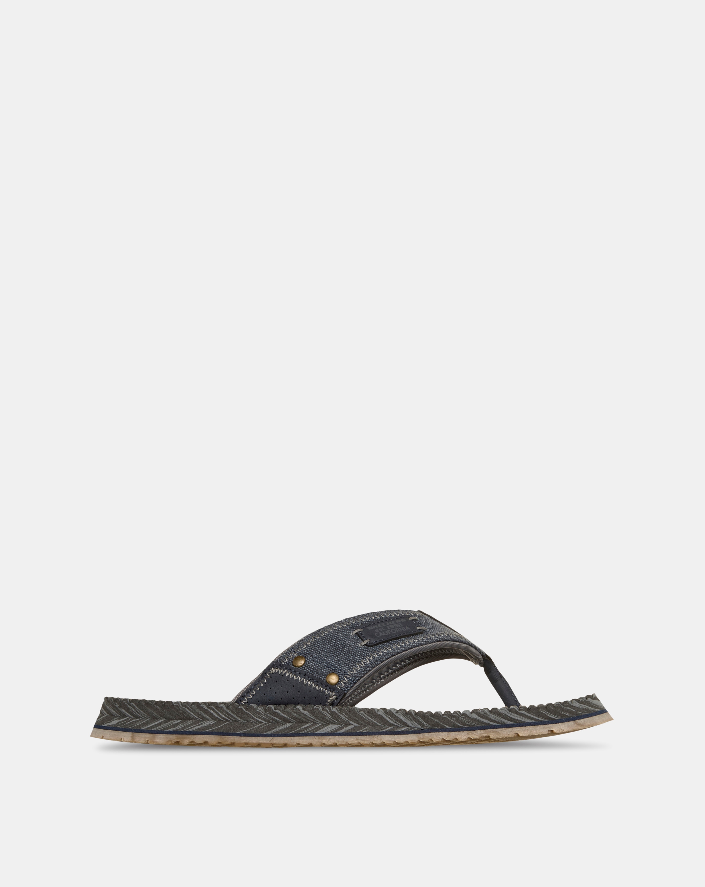 New In - Skechers Quill Canvas Thong Sandal