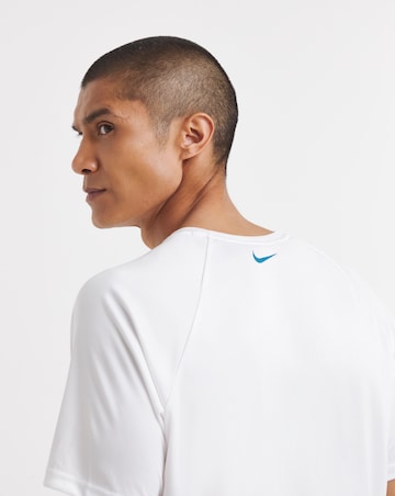 Nike Dip Dye Logo Hydroguard T-Shirt