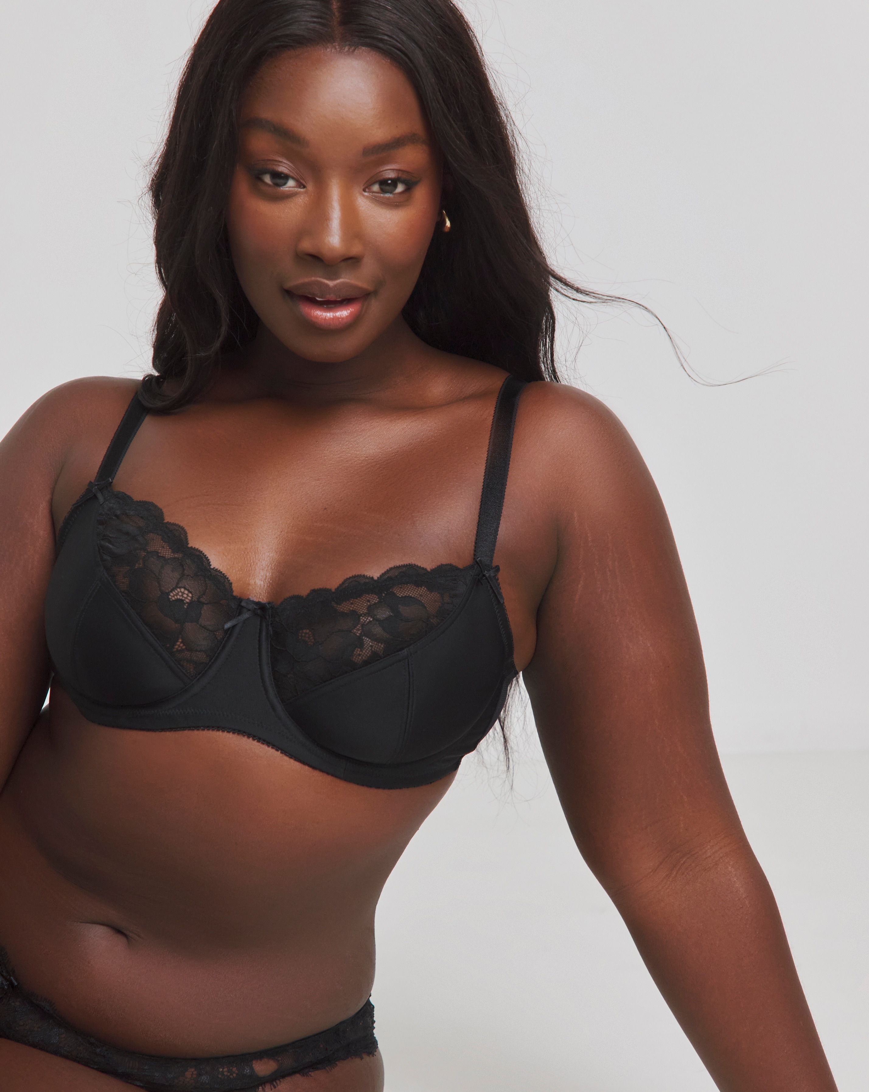 Ivy Lace Basic Black Balcony Bra