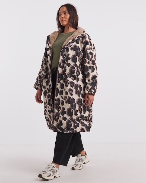Regatta Waterproof Changing Robe