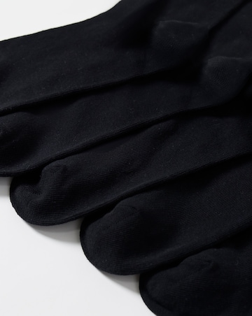 5 Pack Embroidered Socks