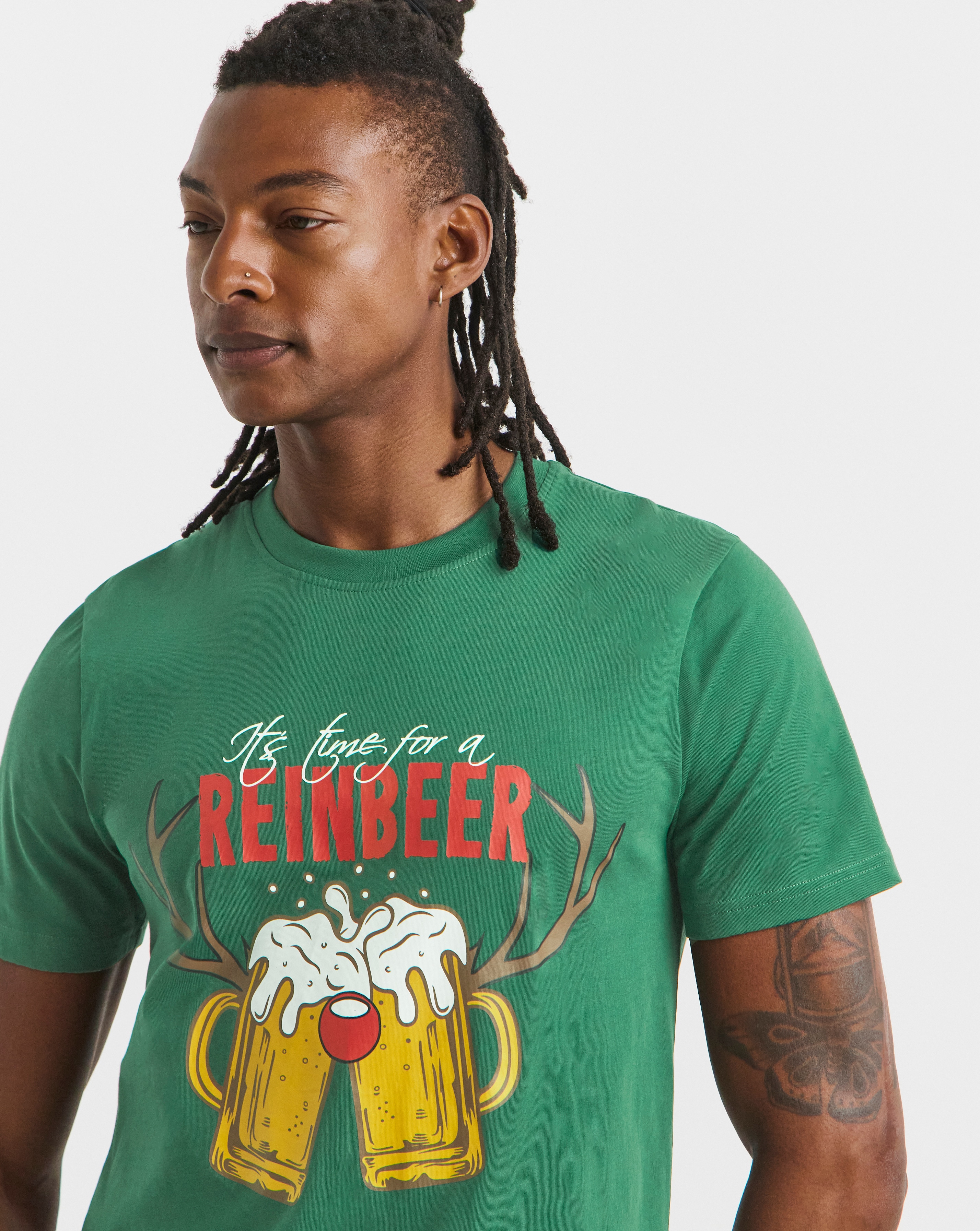 Christmas Reinbeer Graphic T-Shirt