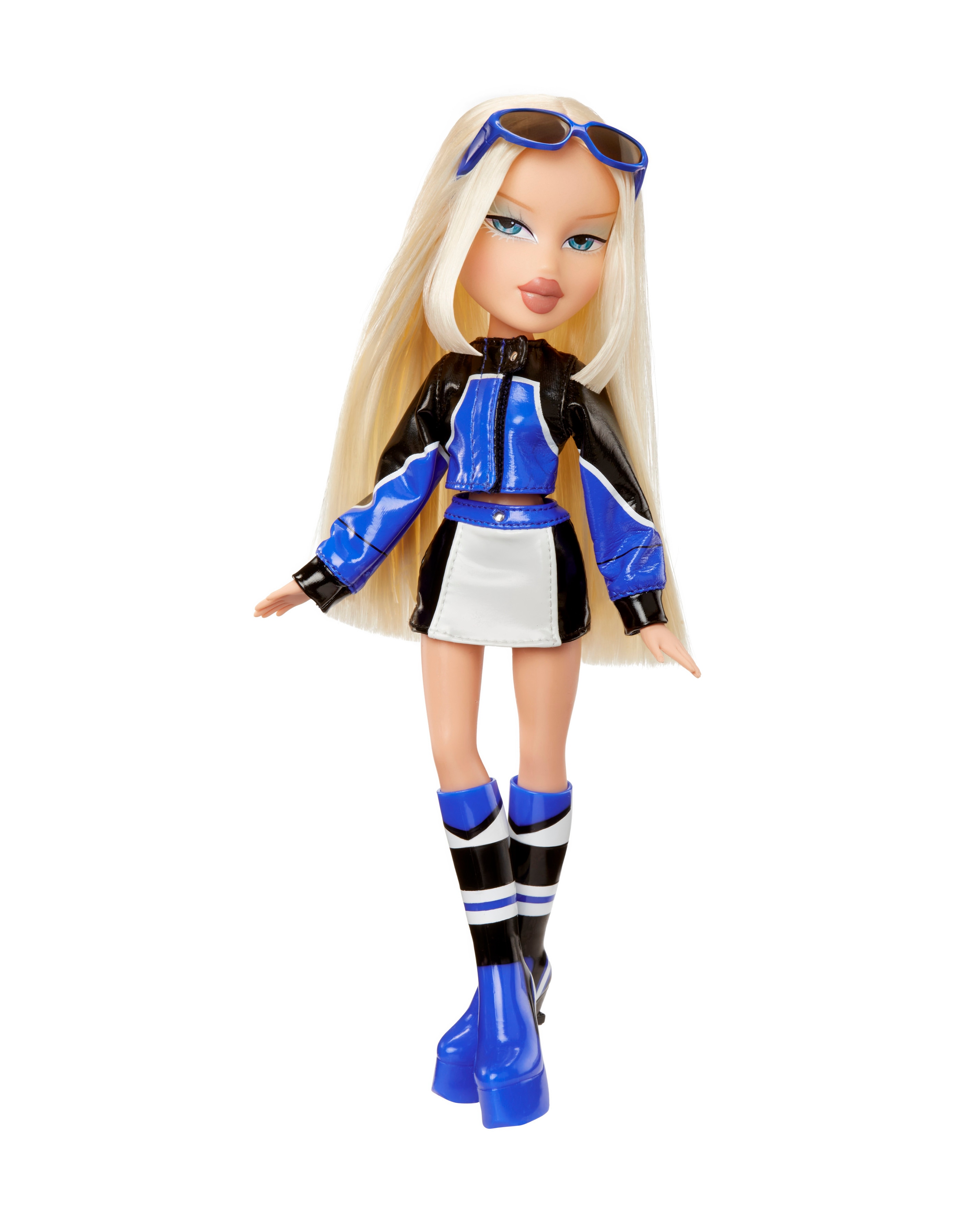 Bratz Scorchin Fashion Doll - Cloe