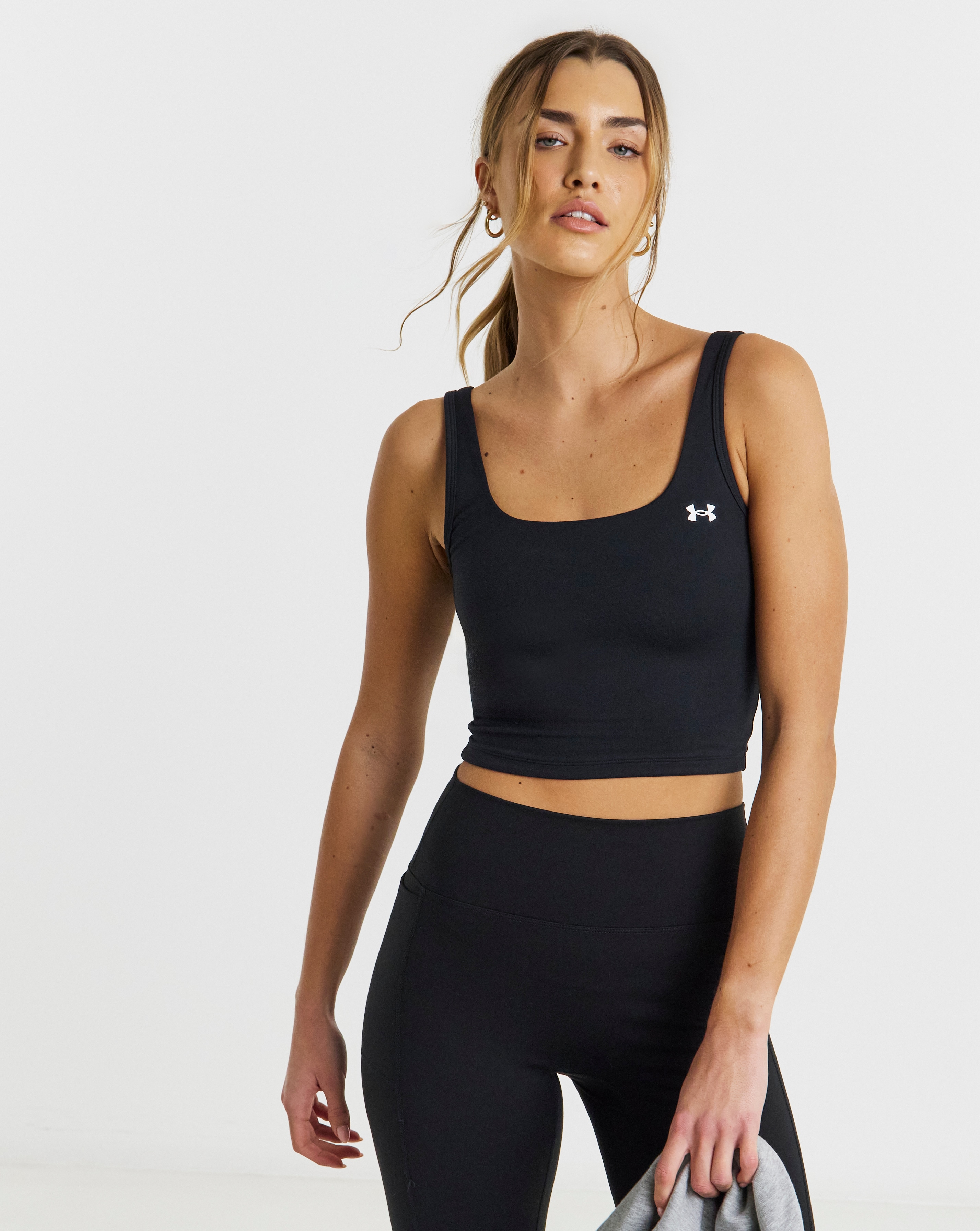 New In - Under Armour Motion Tank