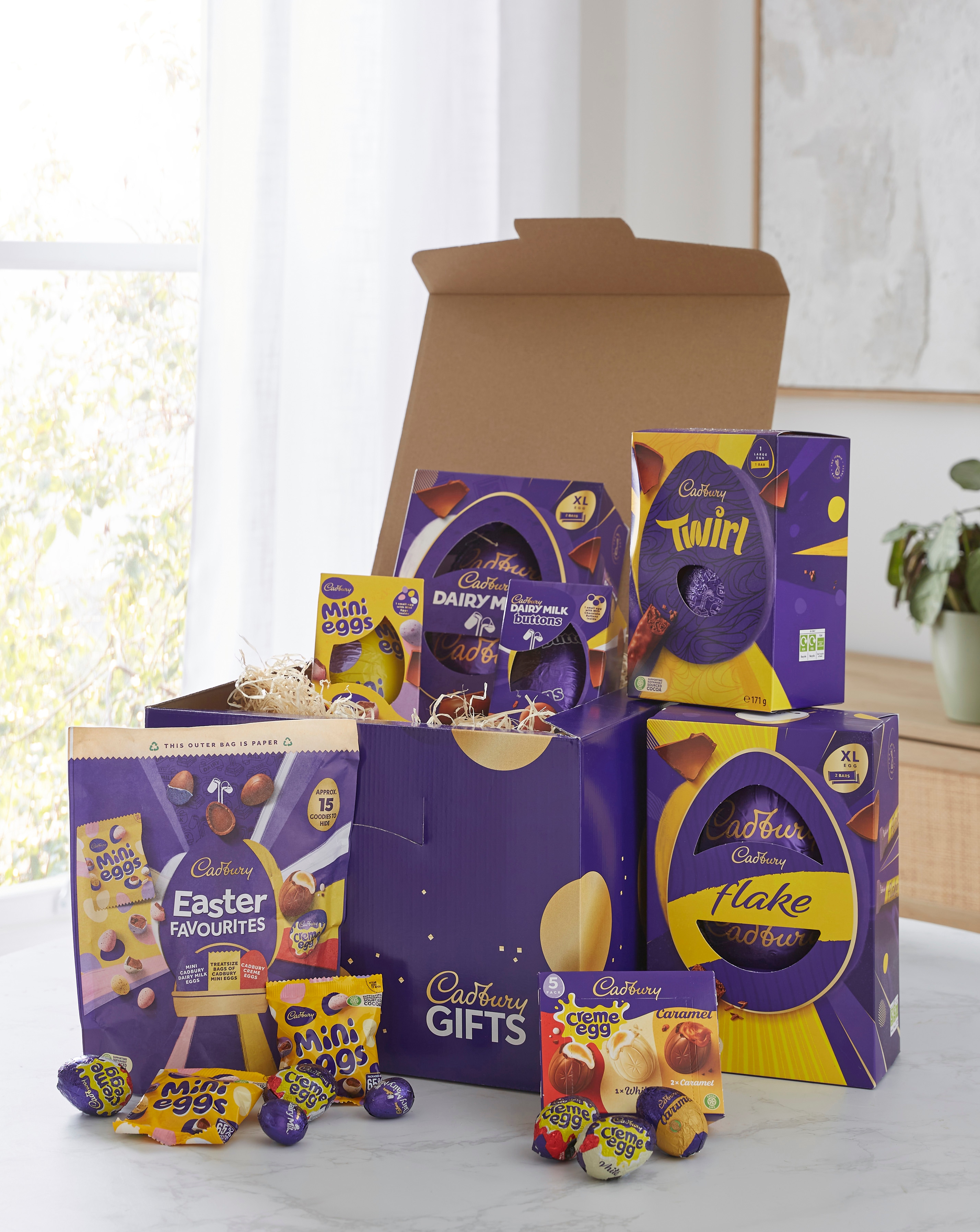 New In - Cadbury Luxury Easter Egg Hamper XXL