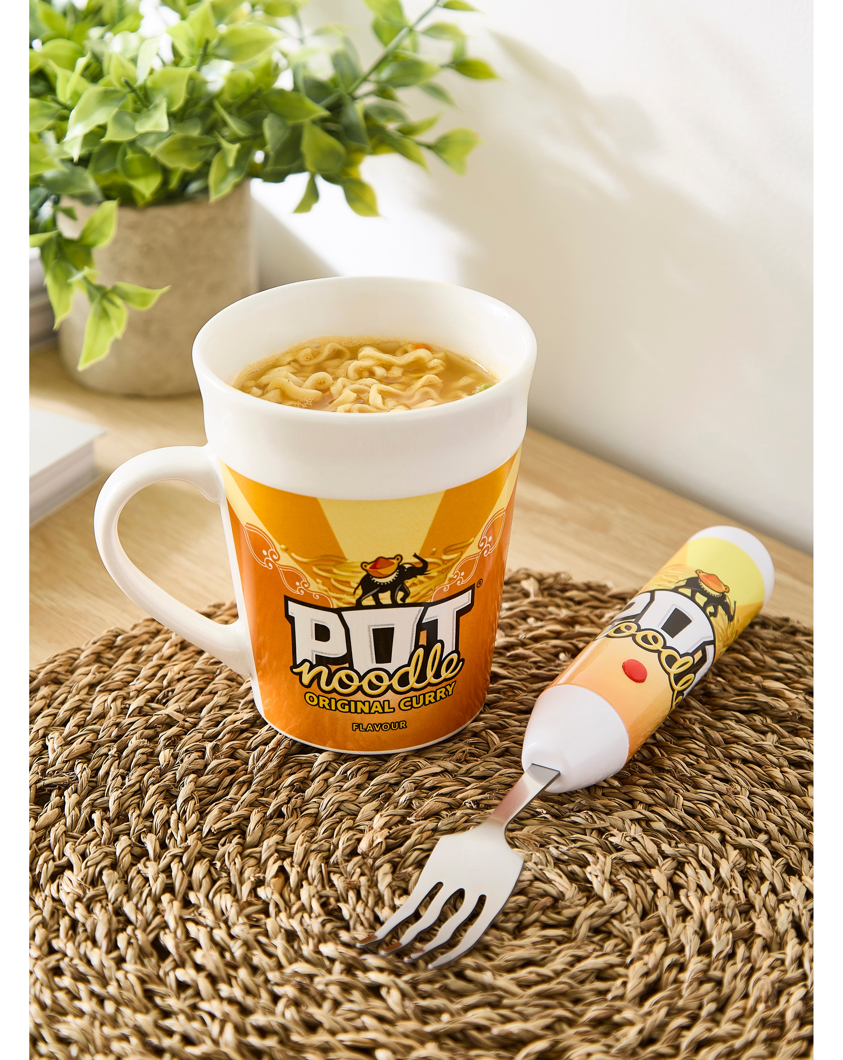 New In - Pot Noodle Curry Mug and Spinning Fork