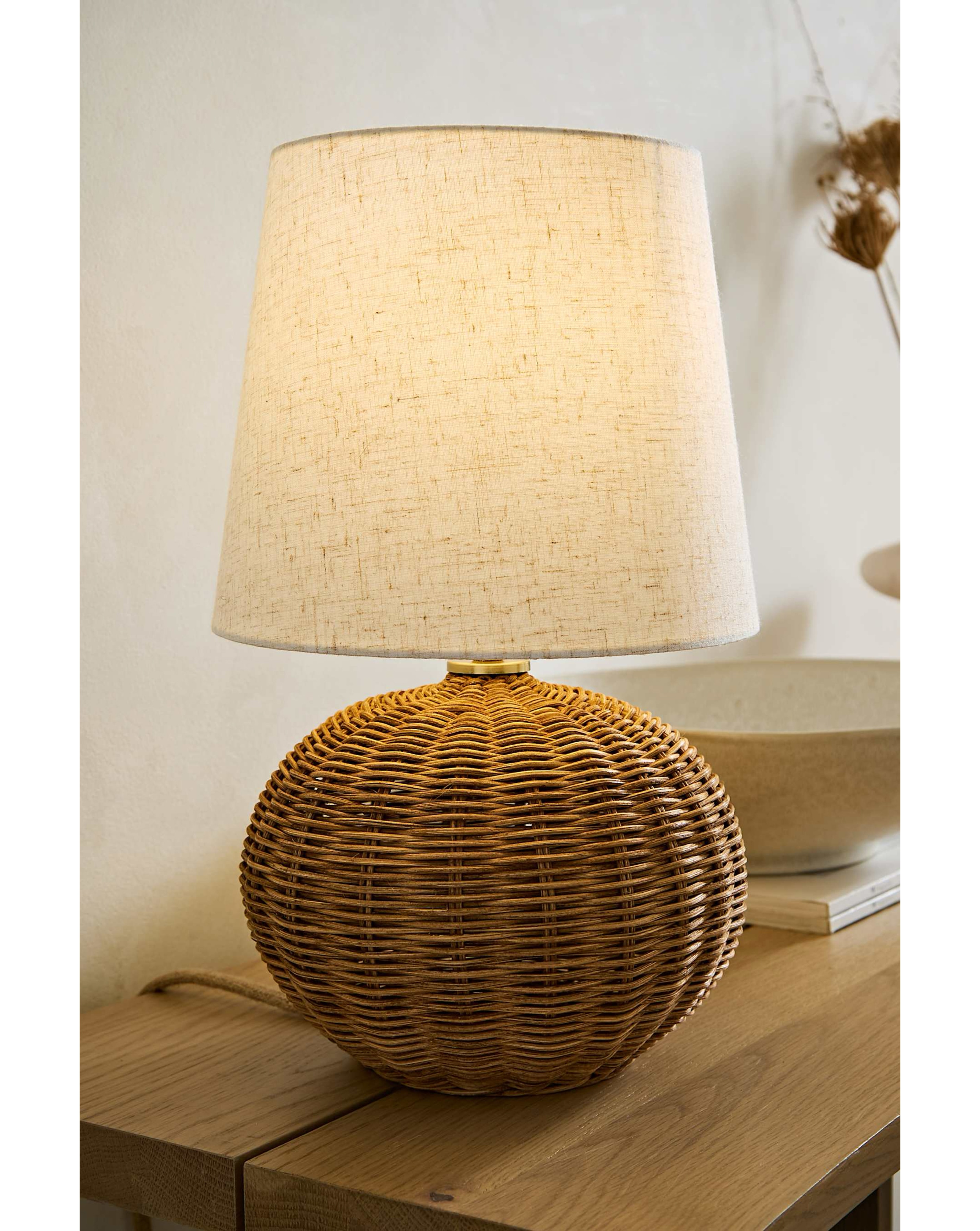Henrietta Wicker Base Table Lamp