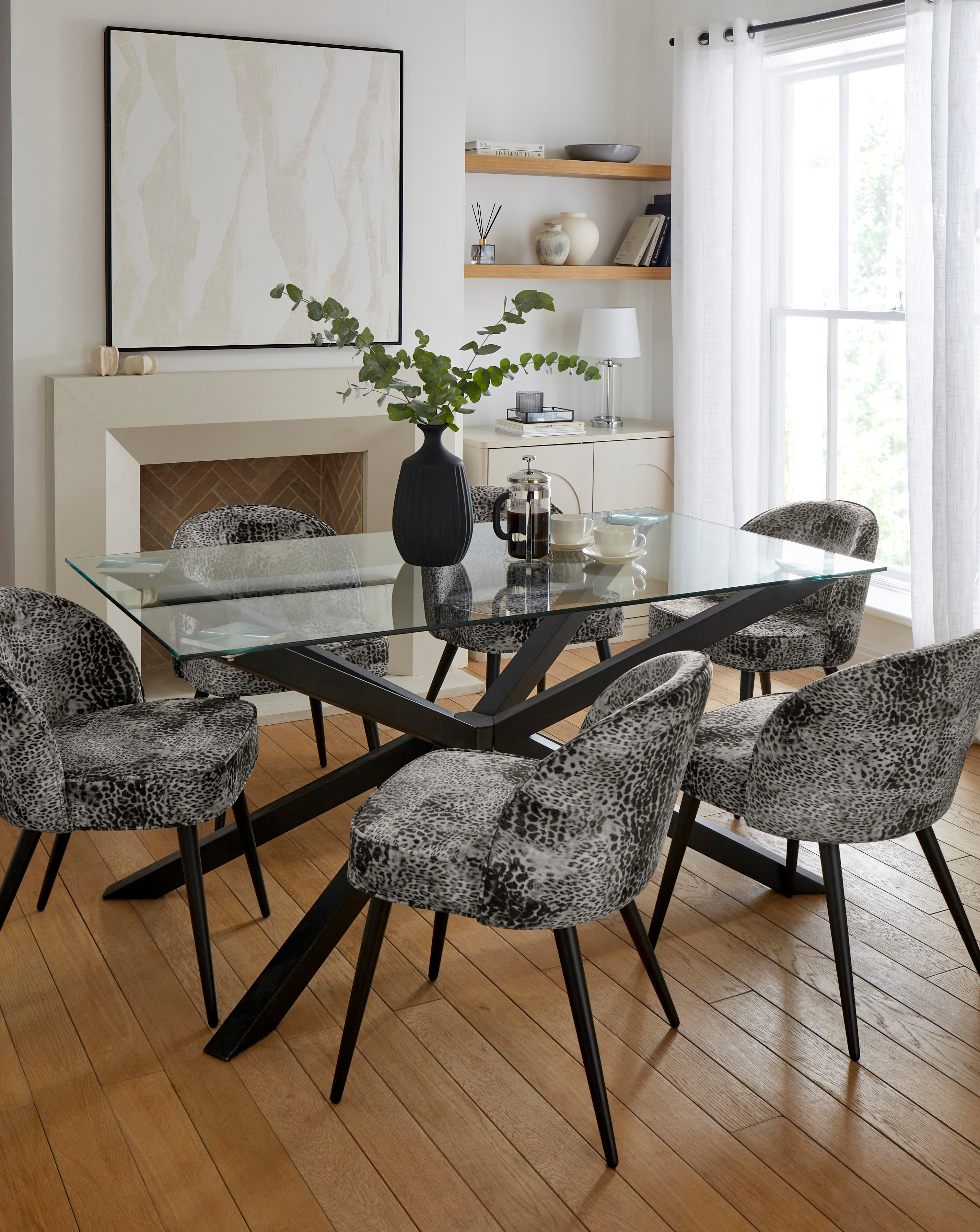 Bodie 6 Seater with Savannah Chair