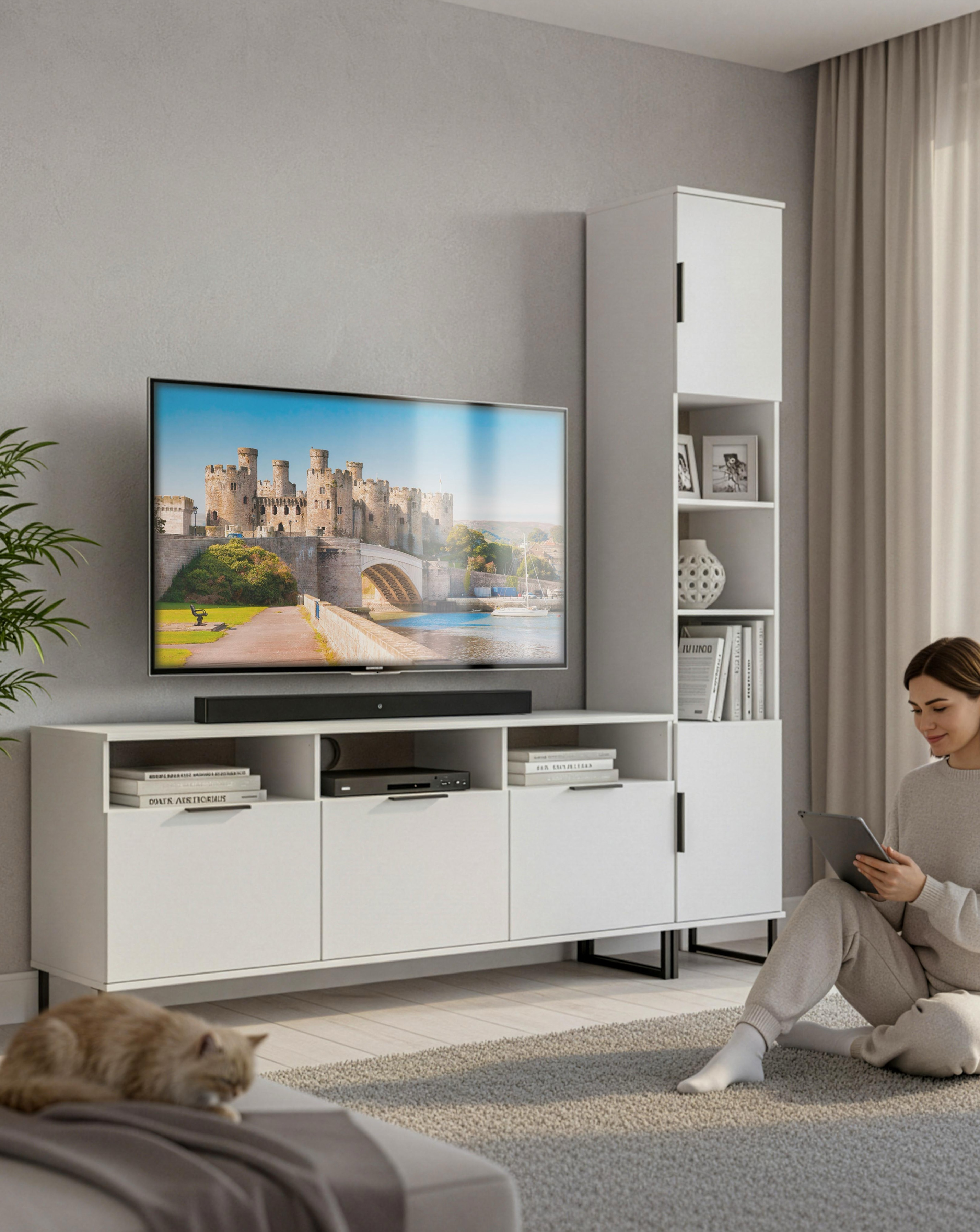 Hayden Right Hand Media Unit