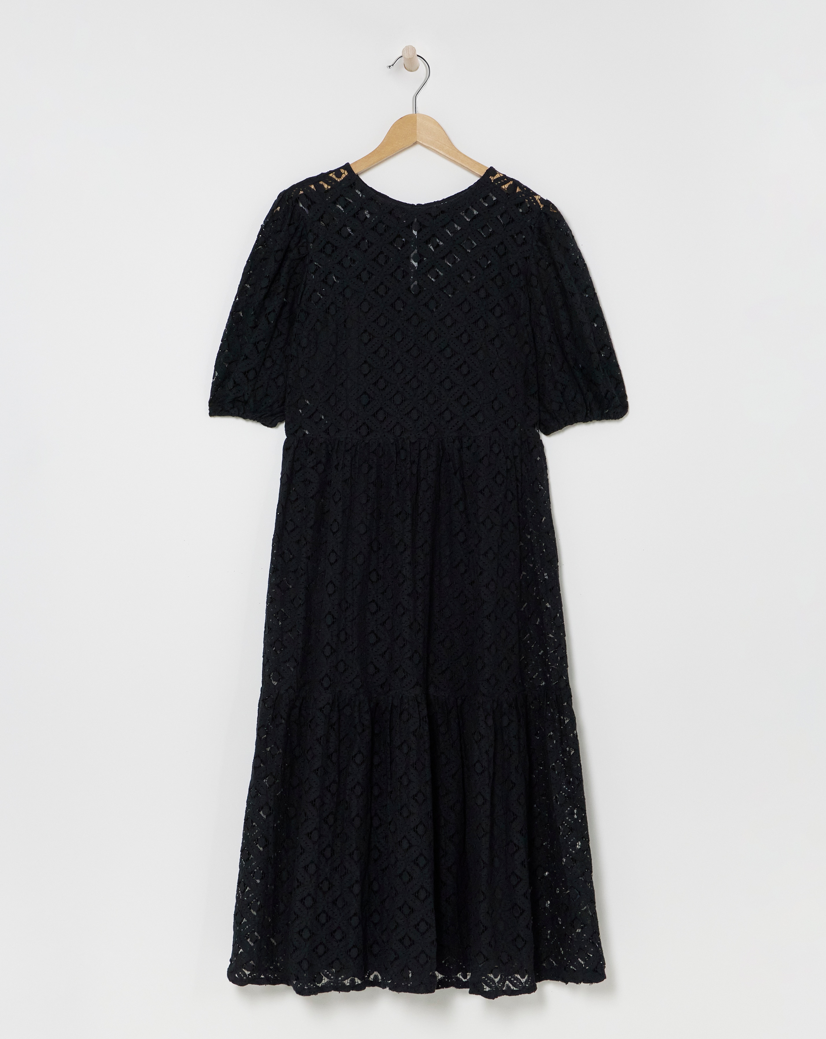 Black Lace Tiered Midaxi Dress