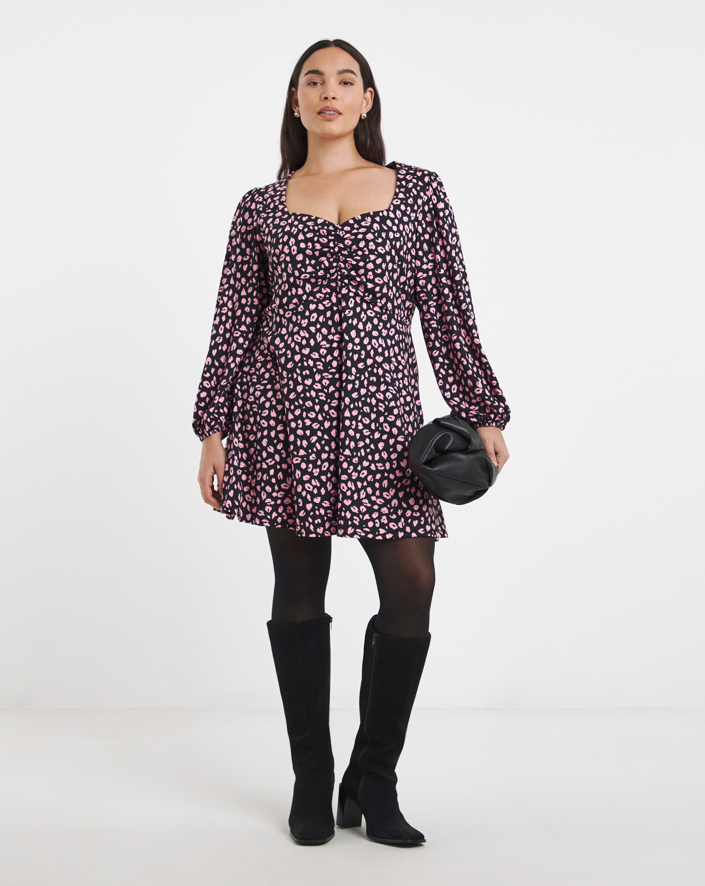 New In - Supersoft Sweetheart Neck Skater Dress