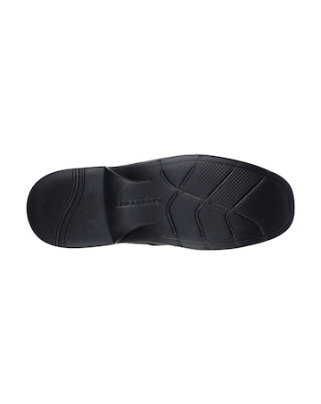 Skechers Caswell Frantone Shoe