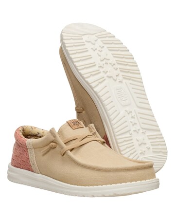 HEYDUDE Wally Funk Summer Stretch