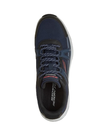 Skechers Hillcrest 2.0 Sabbaday Falls Walking Shoe