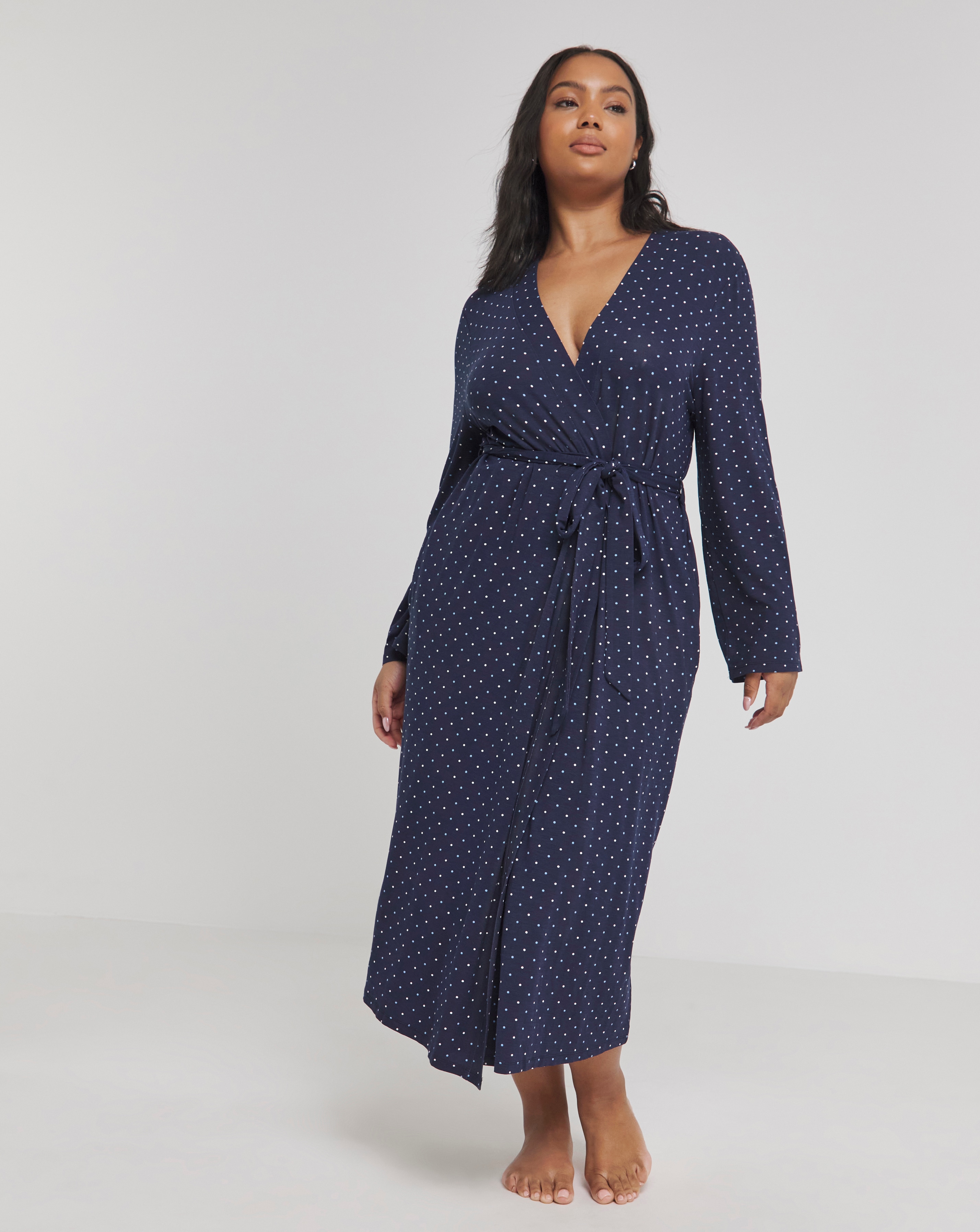 Pretty Secrets Cool Stretch Lace Gown