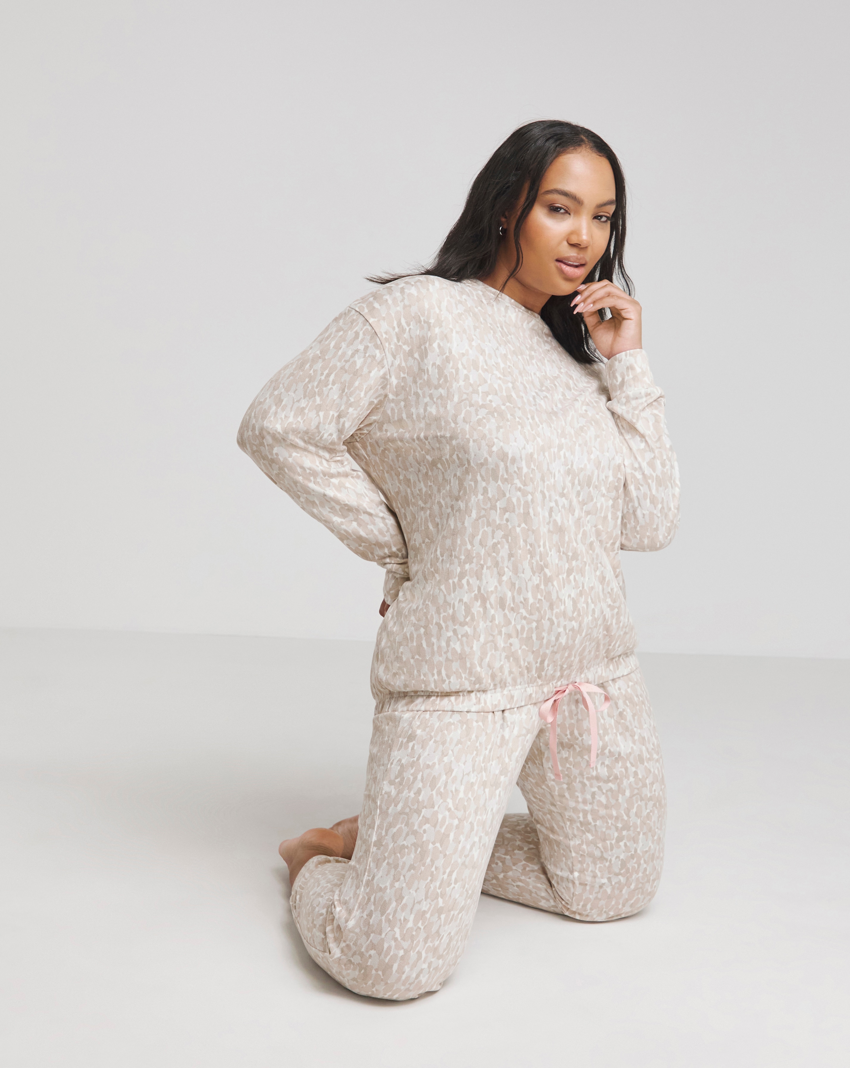 Pretty Secrets Snit Pyjama Set