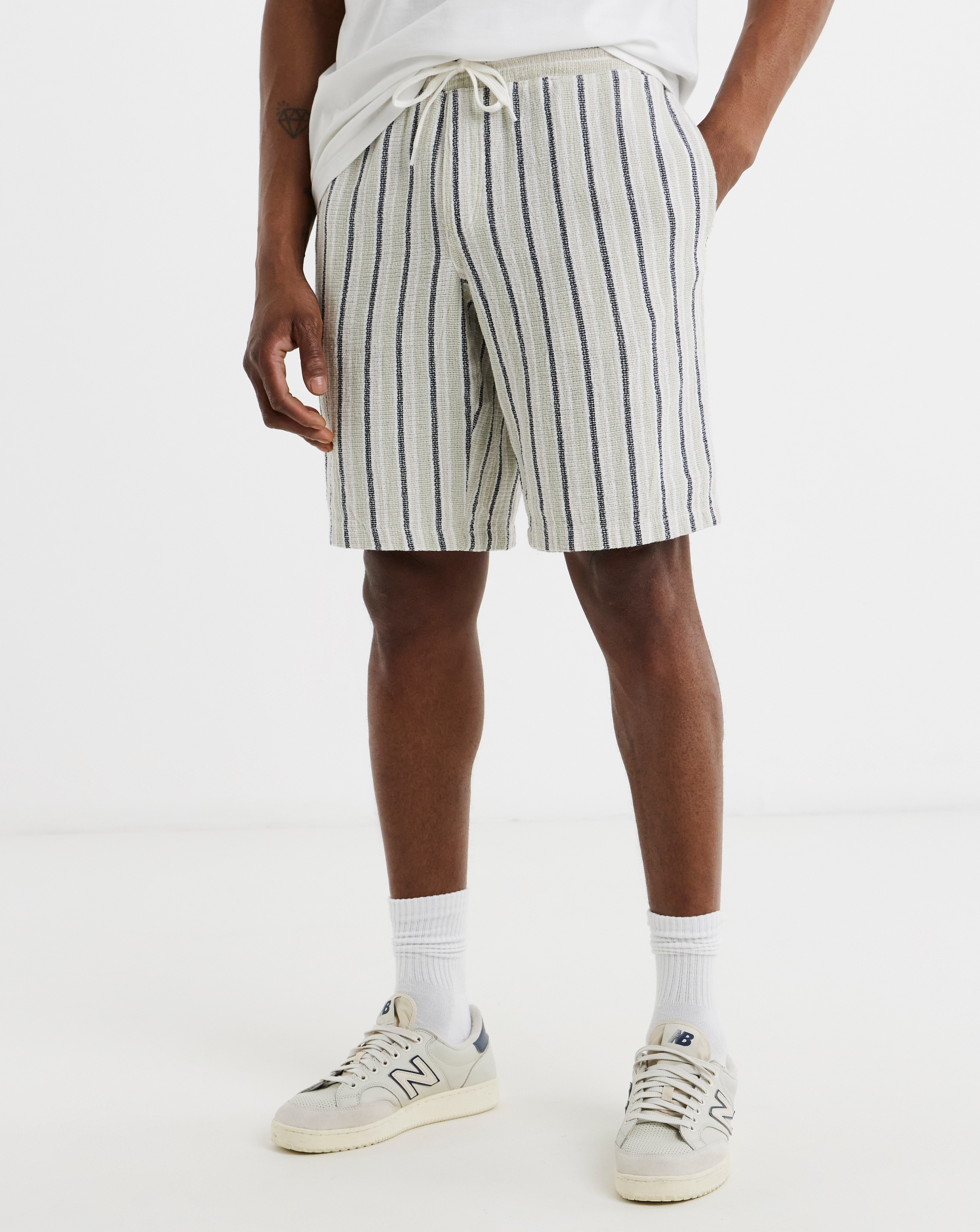 Jack & Jones Coba Stripe Short - Natural