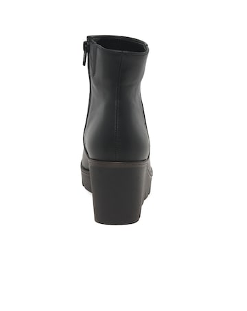 Gabor Utopia Standard Fit Ankle Boots