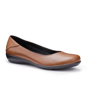 Hotter Birdie Extra Wide Ballerina Pump