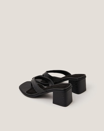 Monsoon Tilly Toe Thong Mules