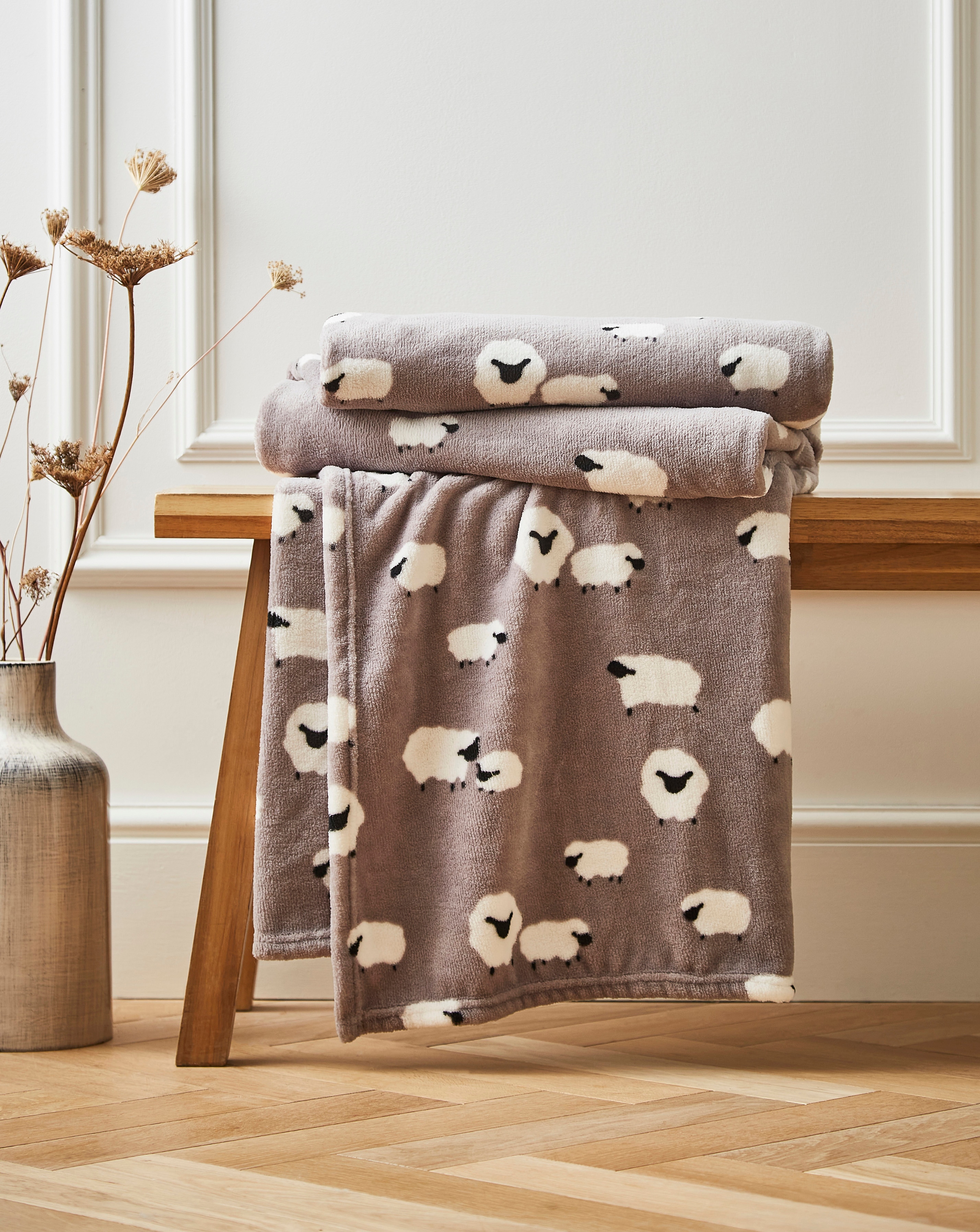 Sheep Fleece Throw