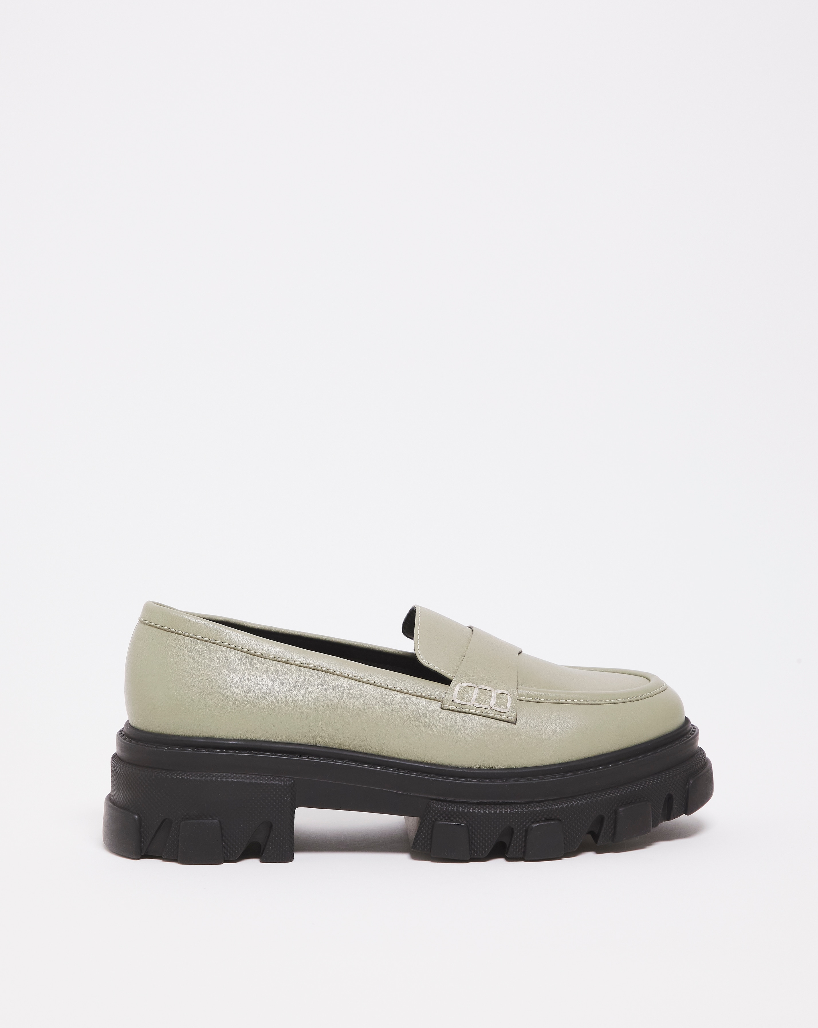 Lug Sole Chunky Loafers Ex Wide