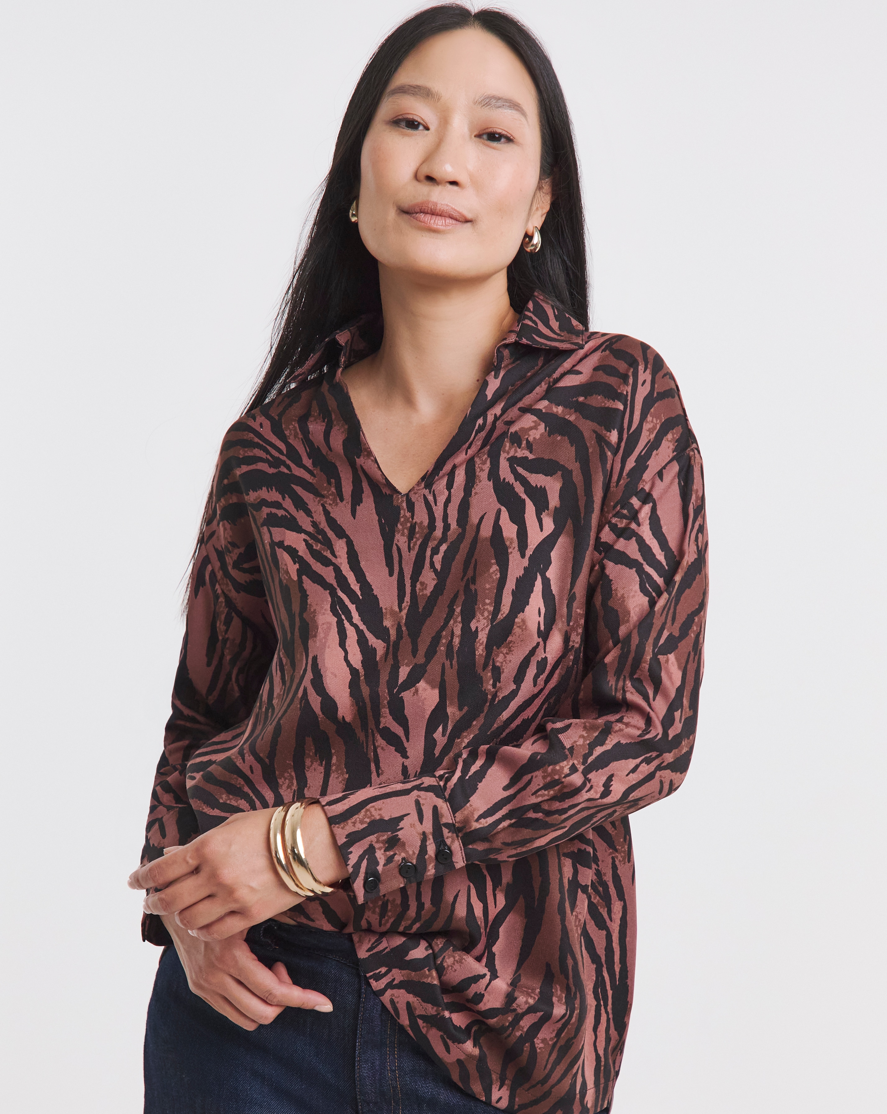 Collar Detail Popover Blouse