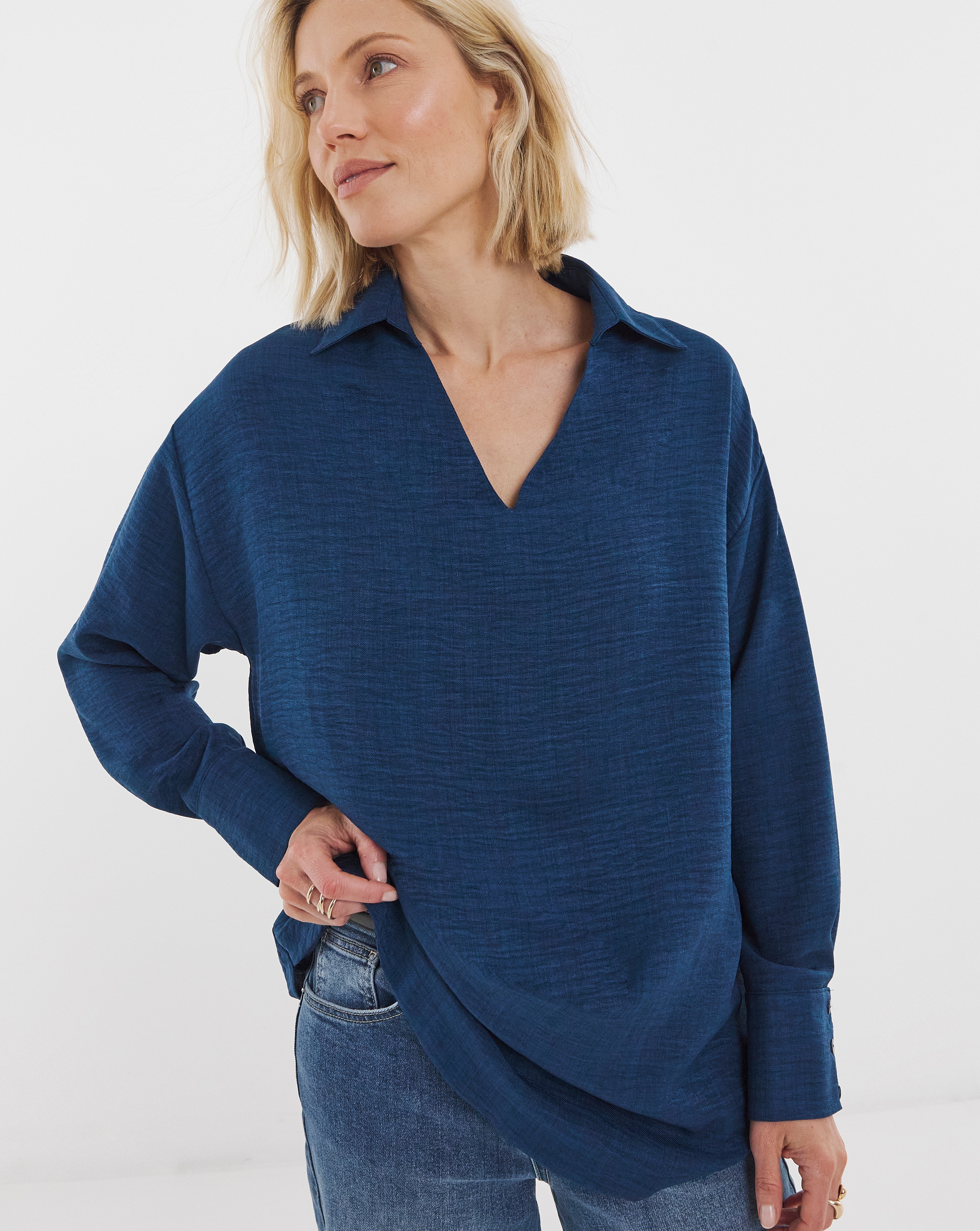 Collar Detail Popover Blouse