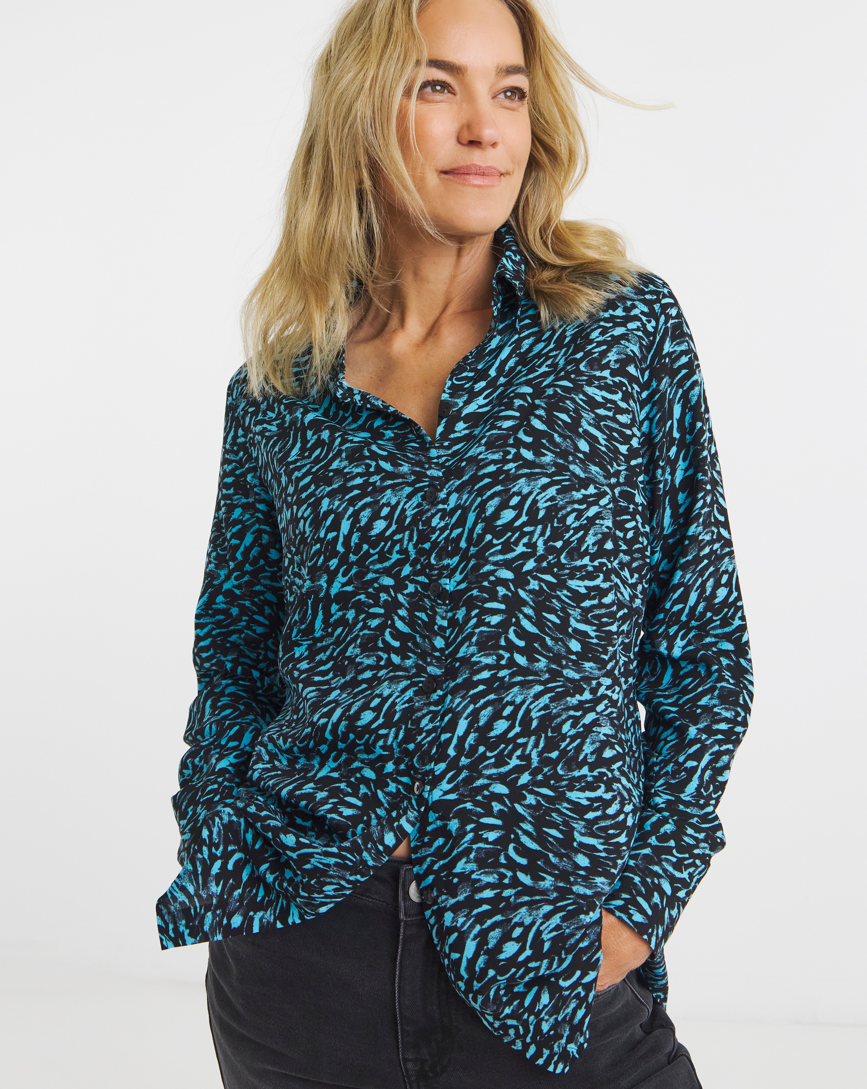 Dipped Back Viscose Shirt