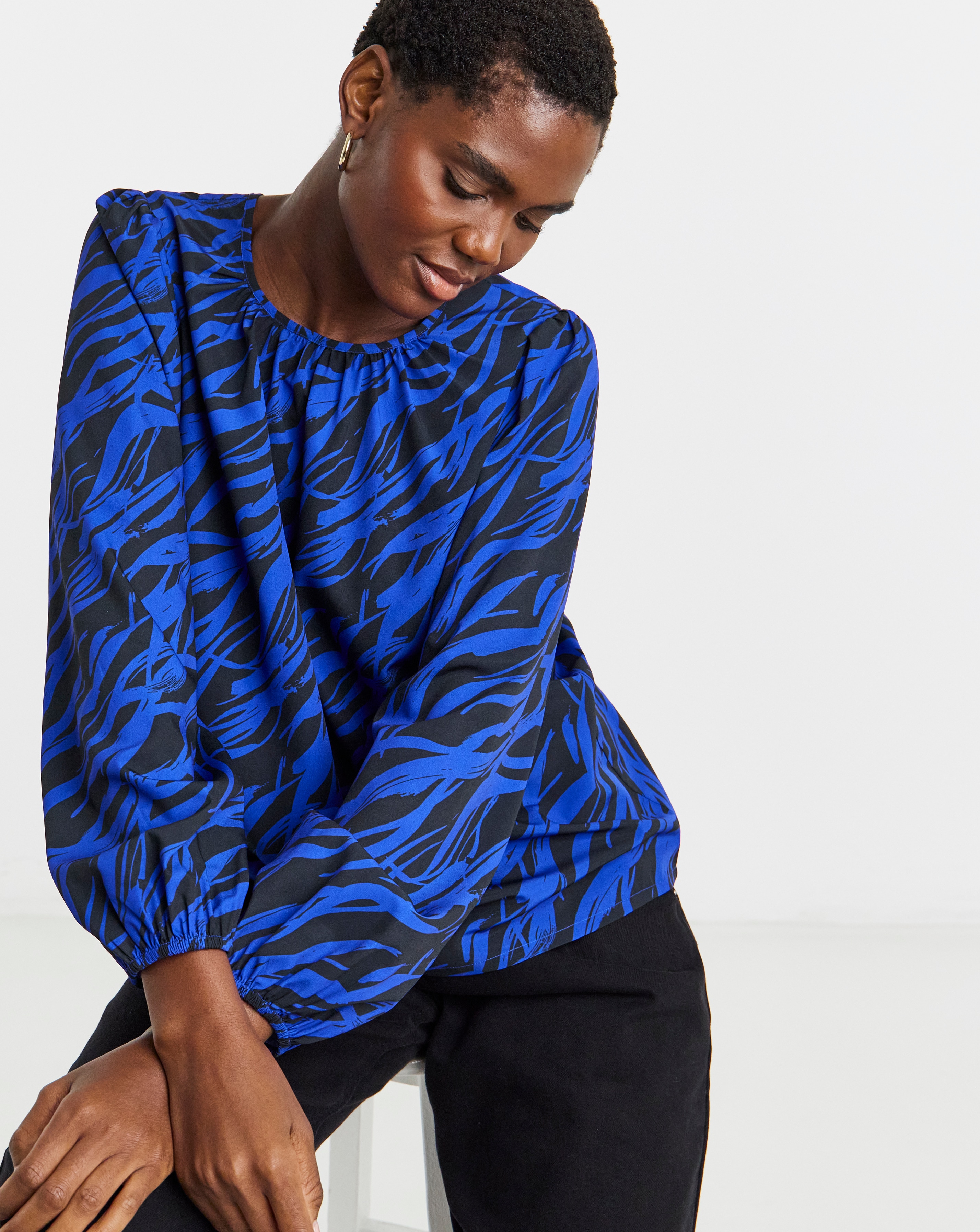 Printed Woven Raglan Blouse