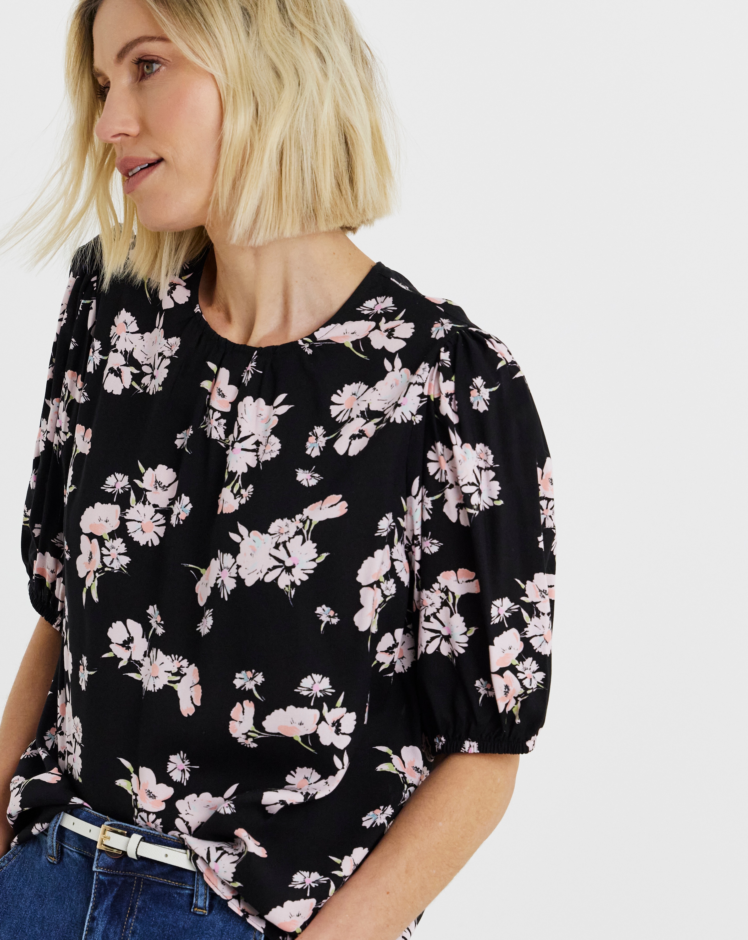 New In - Puff Sleeve Top