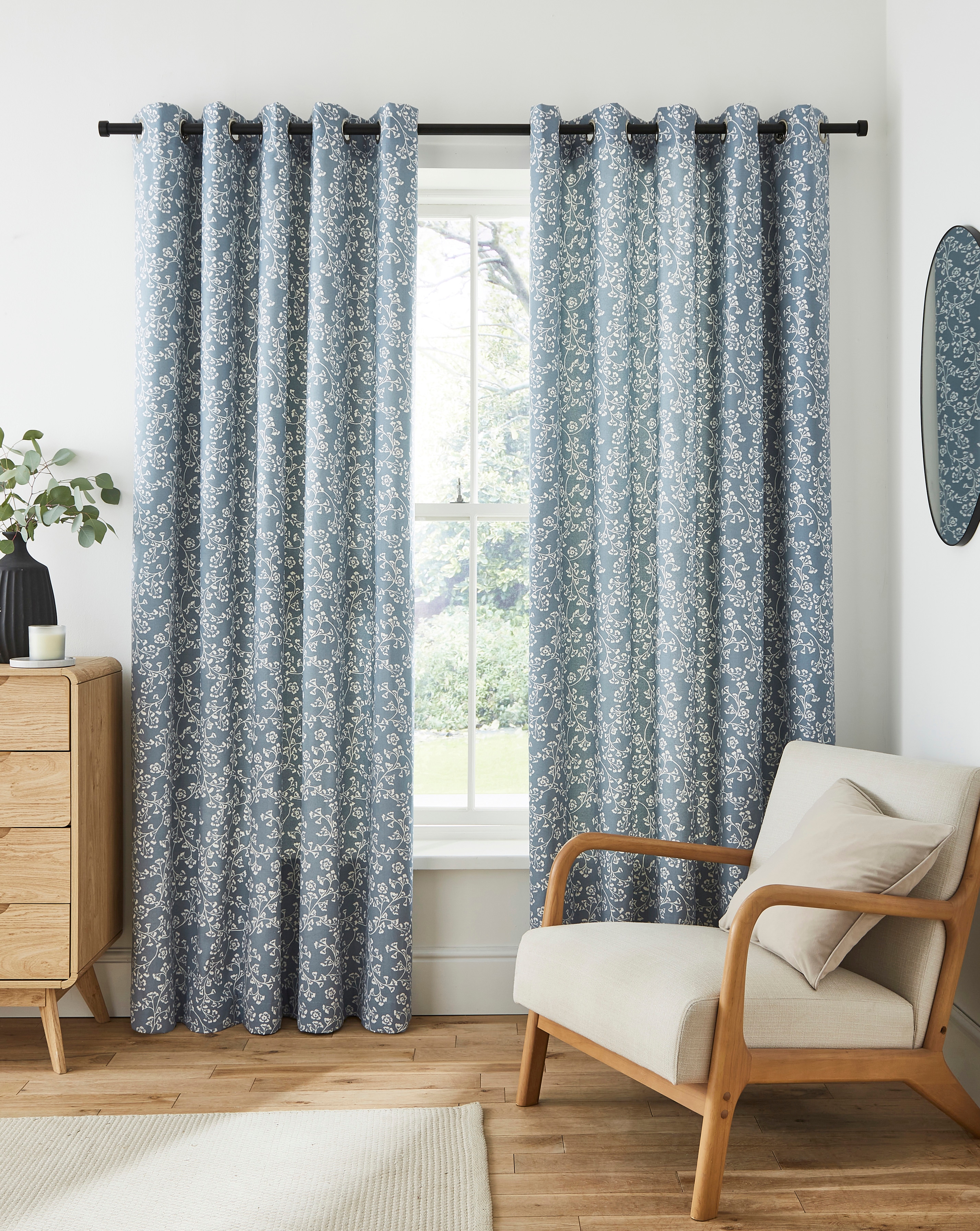 Sundour Sade Eyelet Curtains