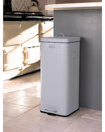 Charles Bentley 30L Retro Steel Square Kitchen Bin