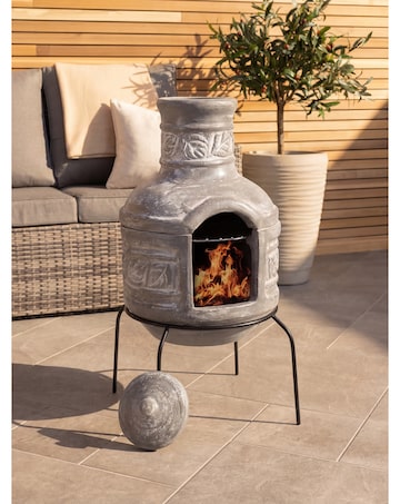 Charles Bentley Snug Granda Leaf Motif Clay Chimenea With Grill