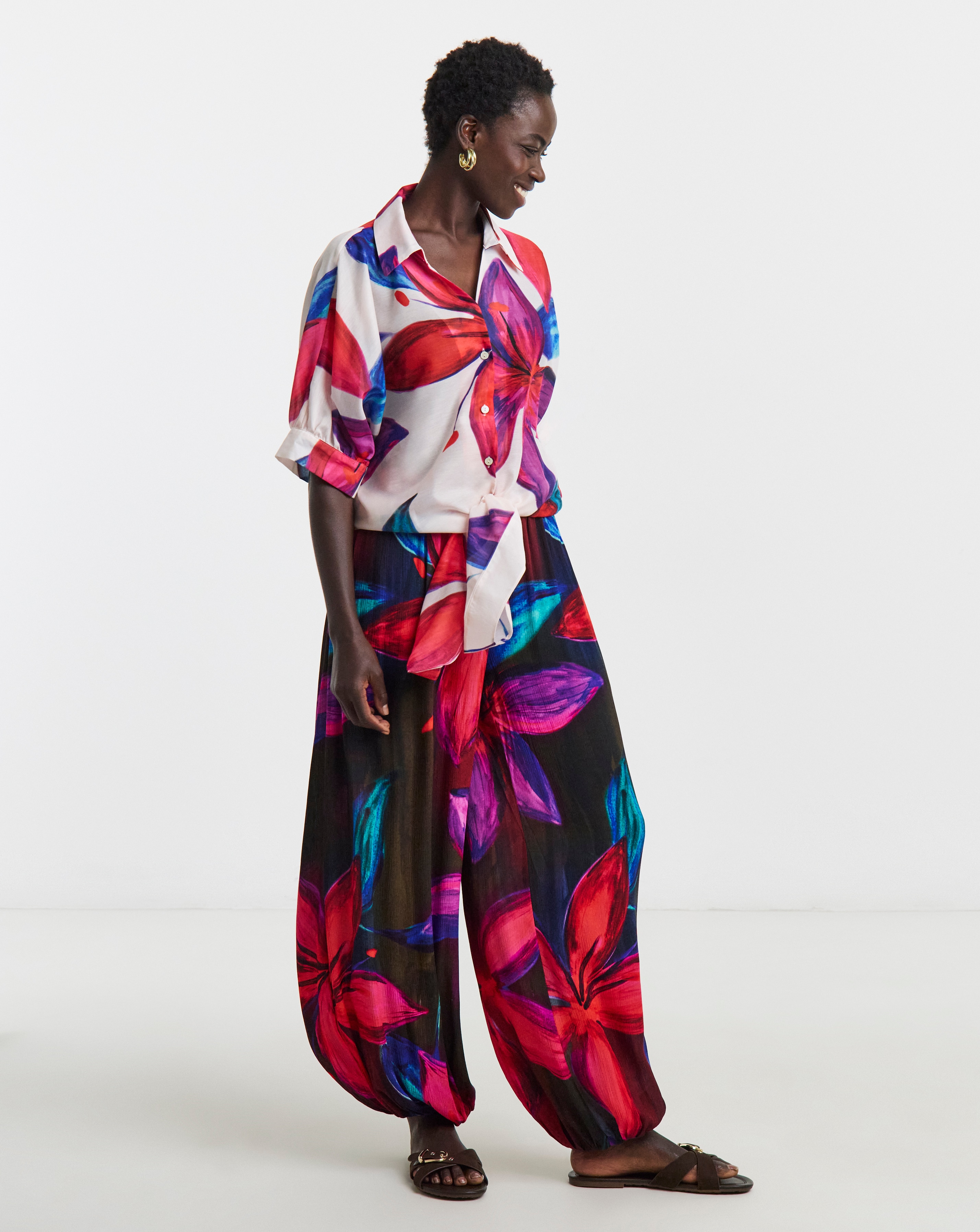 New In - Viscose Crinkle Balloon Trouser