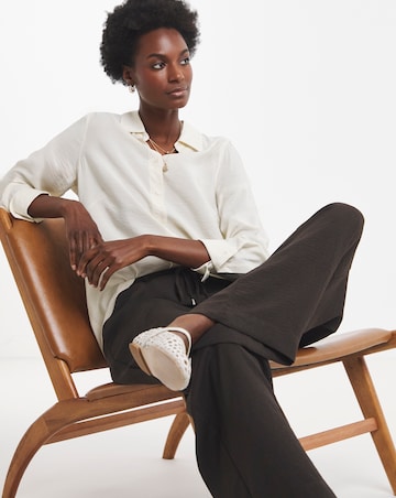 CHOCOLATE TIE WAIST TEXTURED WOVEN PLEATED WIDE LEG TROUSER CO-ORD