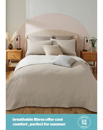 Silentnight Summer Breeze Reversible Coverless 2.5 Tog Duvet