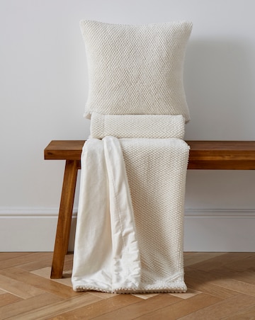 Bobble Fleece Throw