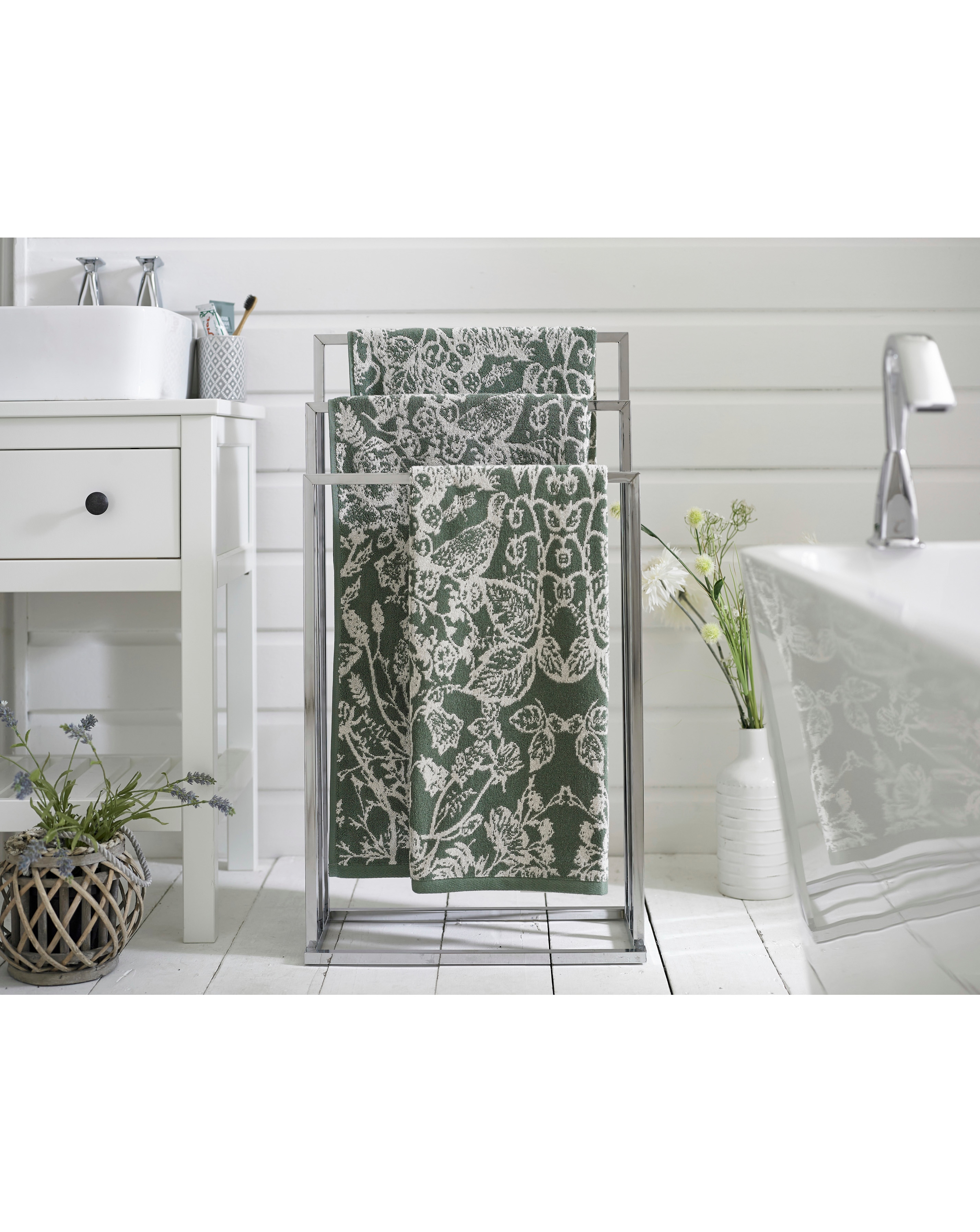 Deyongs Secret Garden Towels