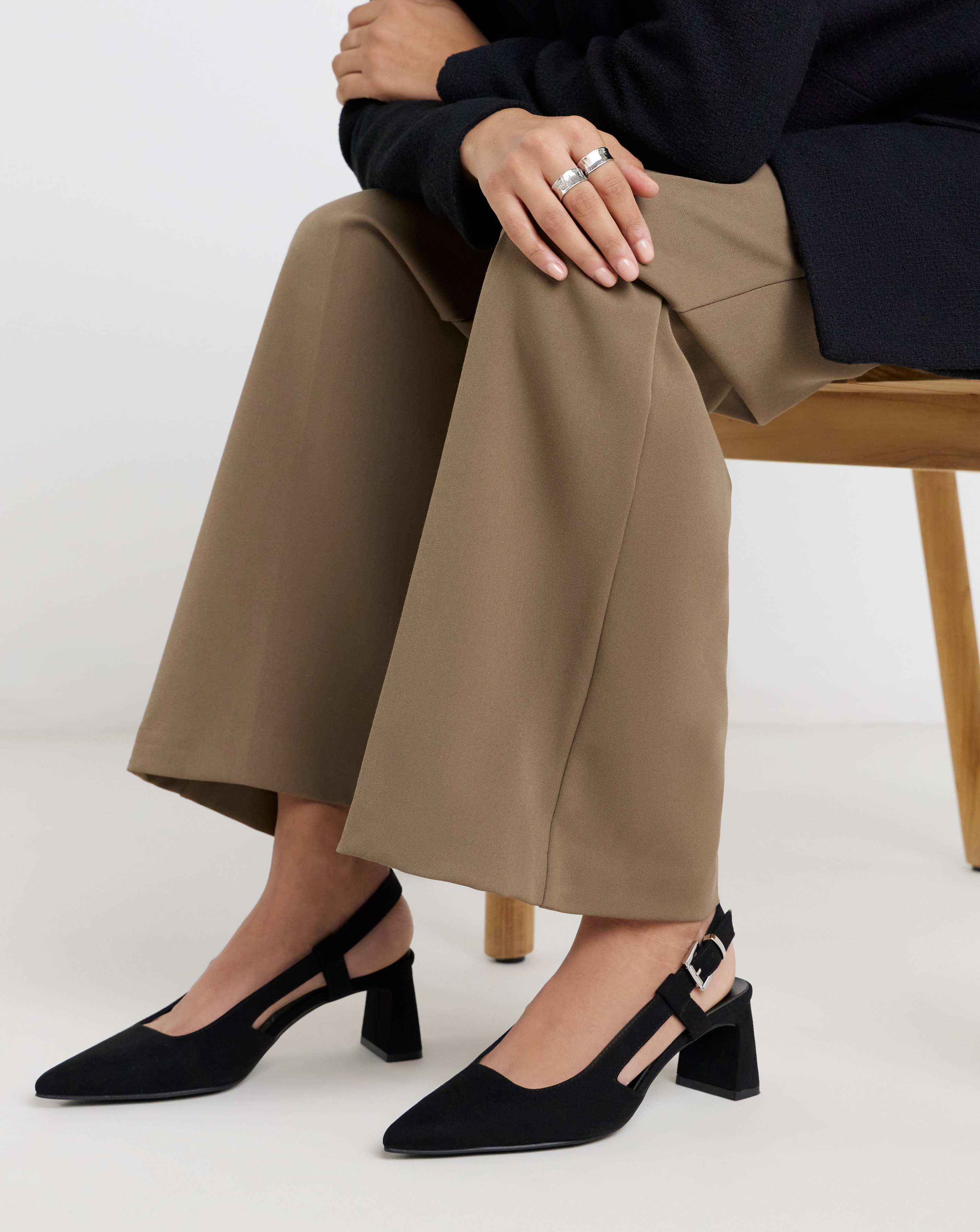 New In - Pointed Slingback Heels Extra Wide Fit