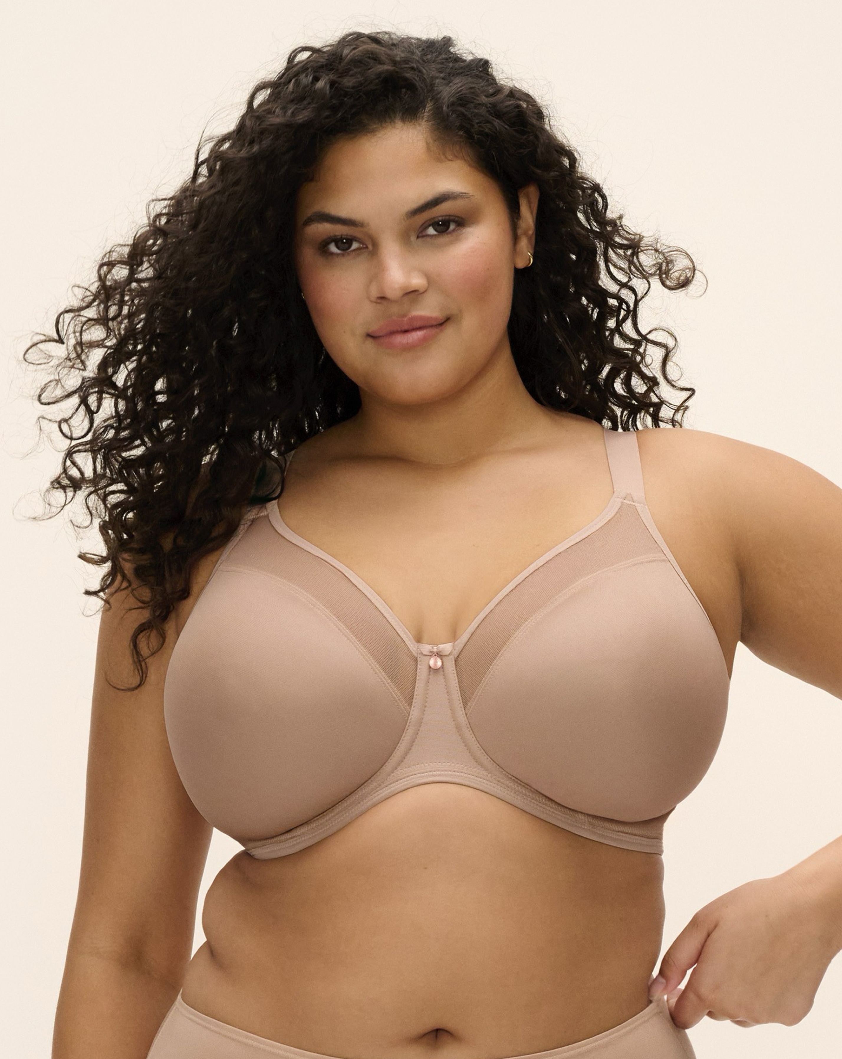New In - Elomi Smooth Moulded T Shirt Bra Sahara