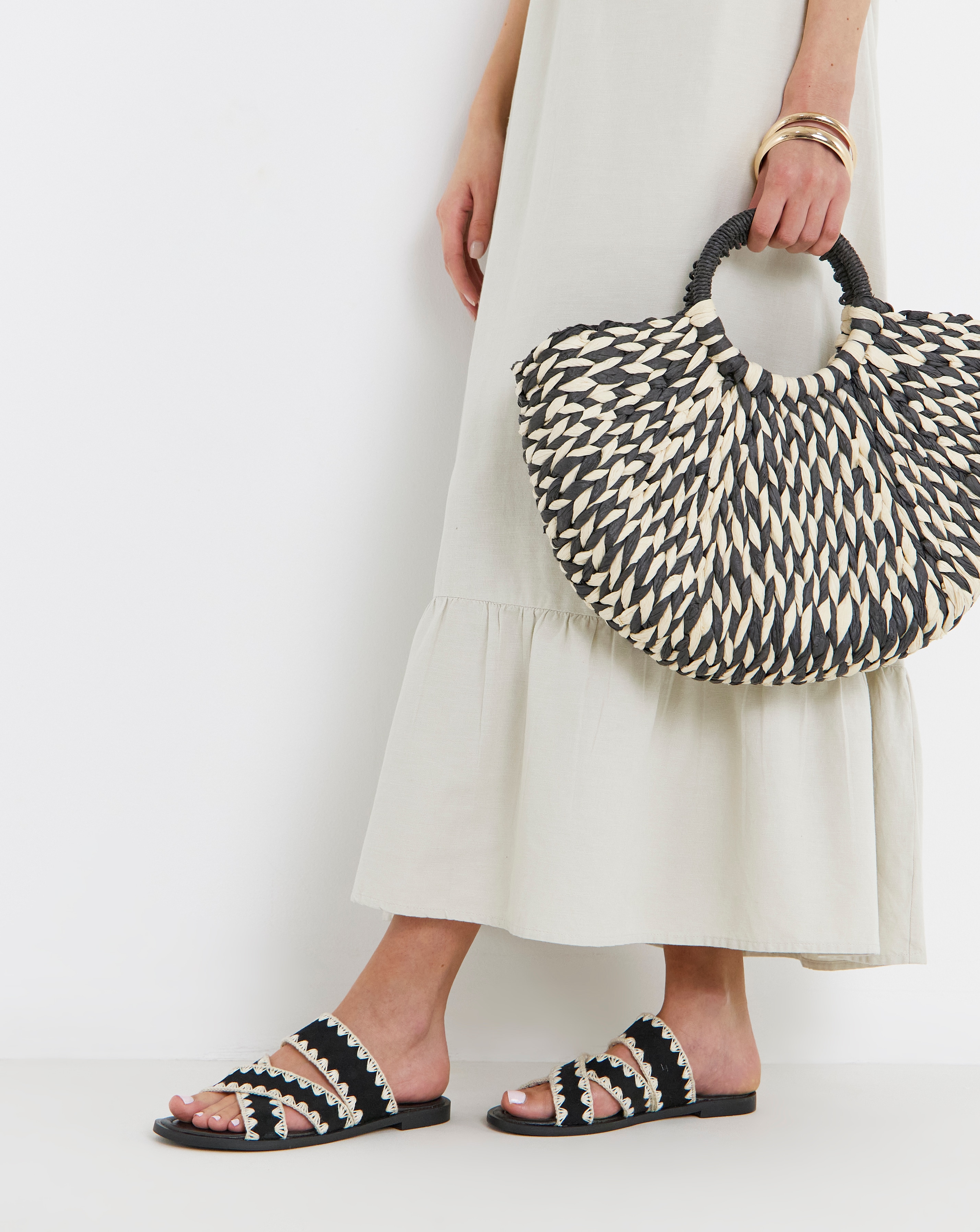 New In - Whipstitch Flat Sandals Wide