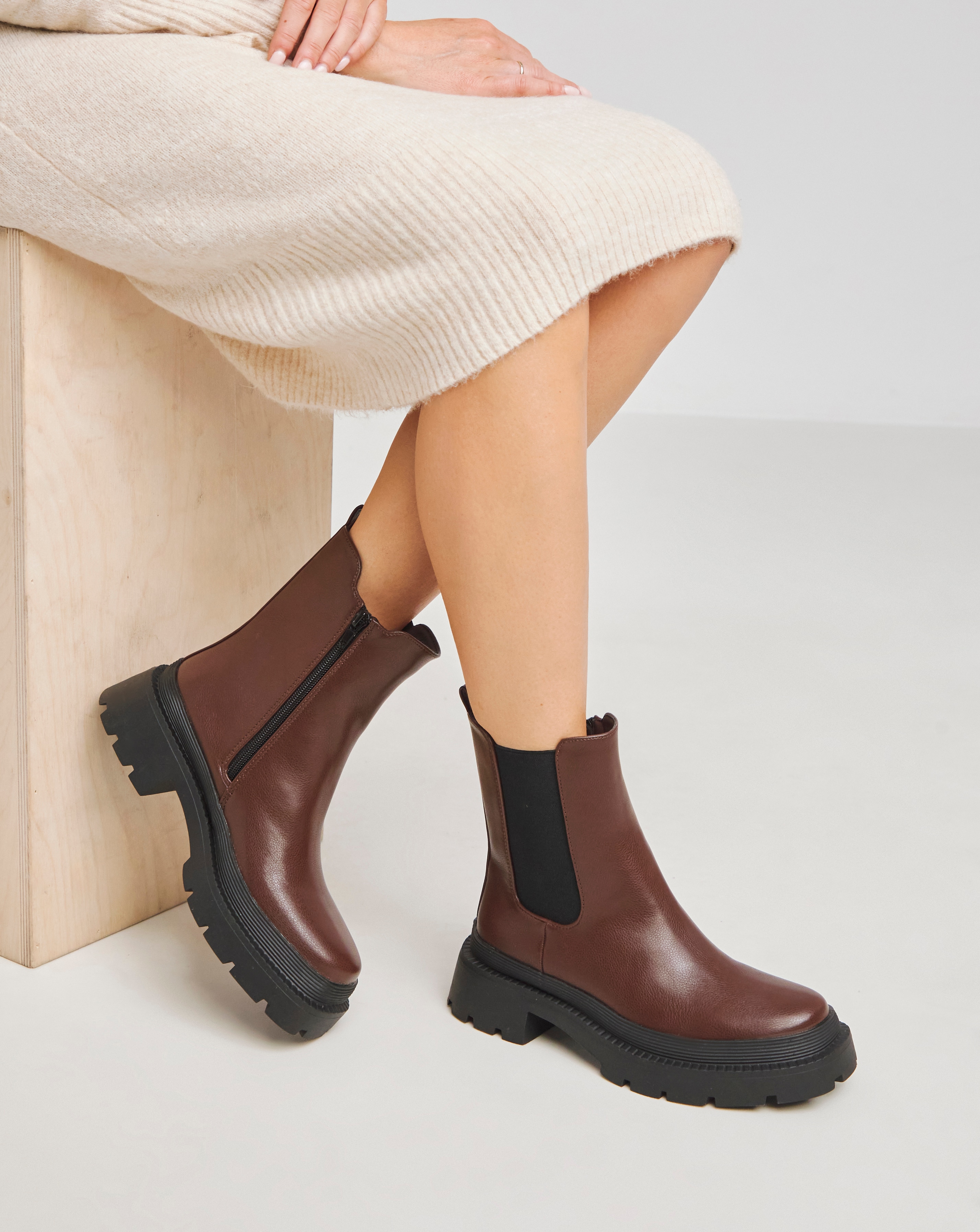 Chunky Chelsea Ankle Boots Wide