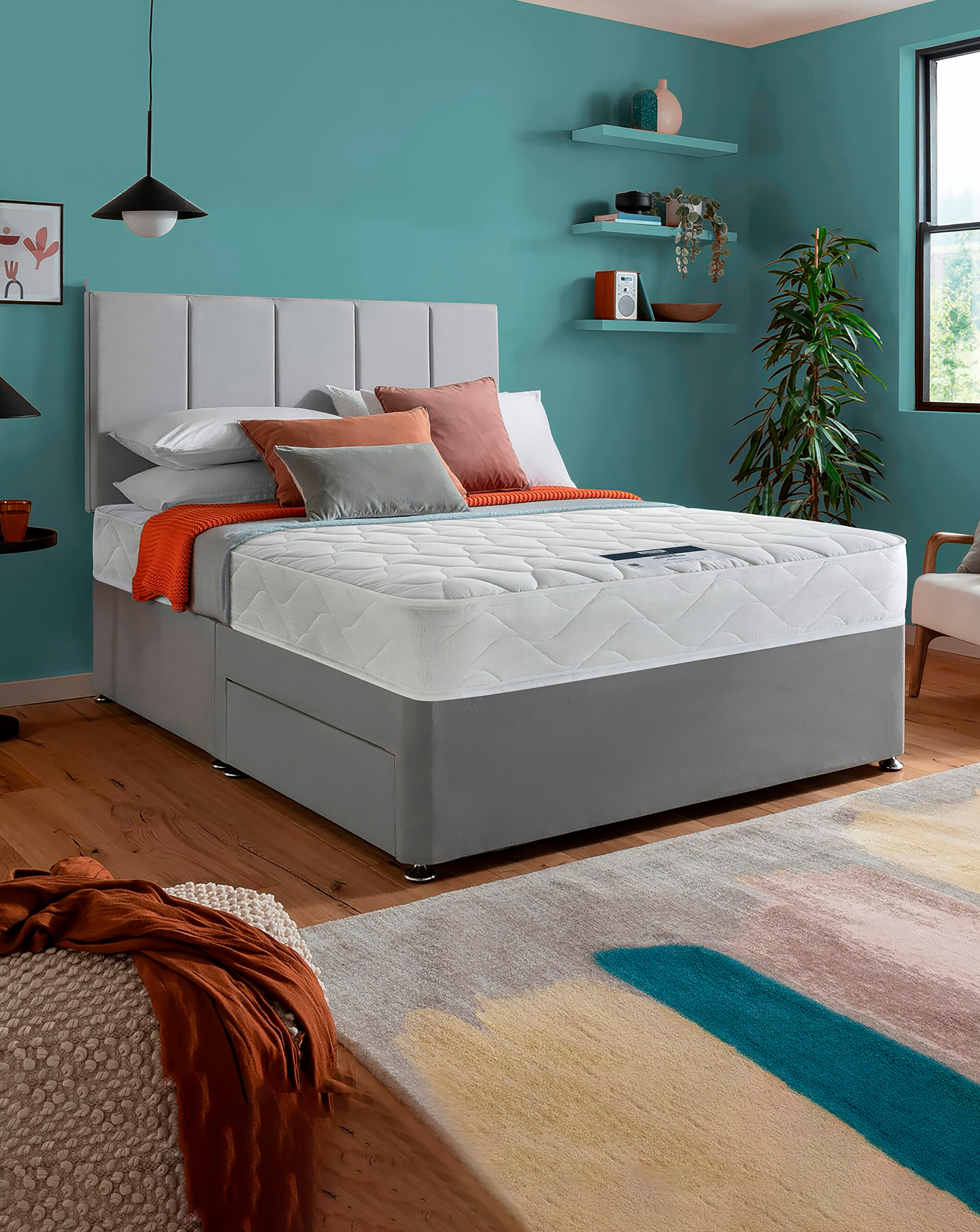 Silentnight Essentials Comfort Divan Set