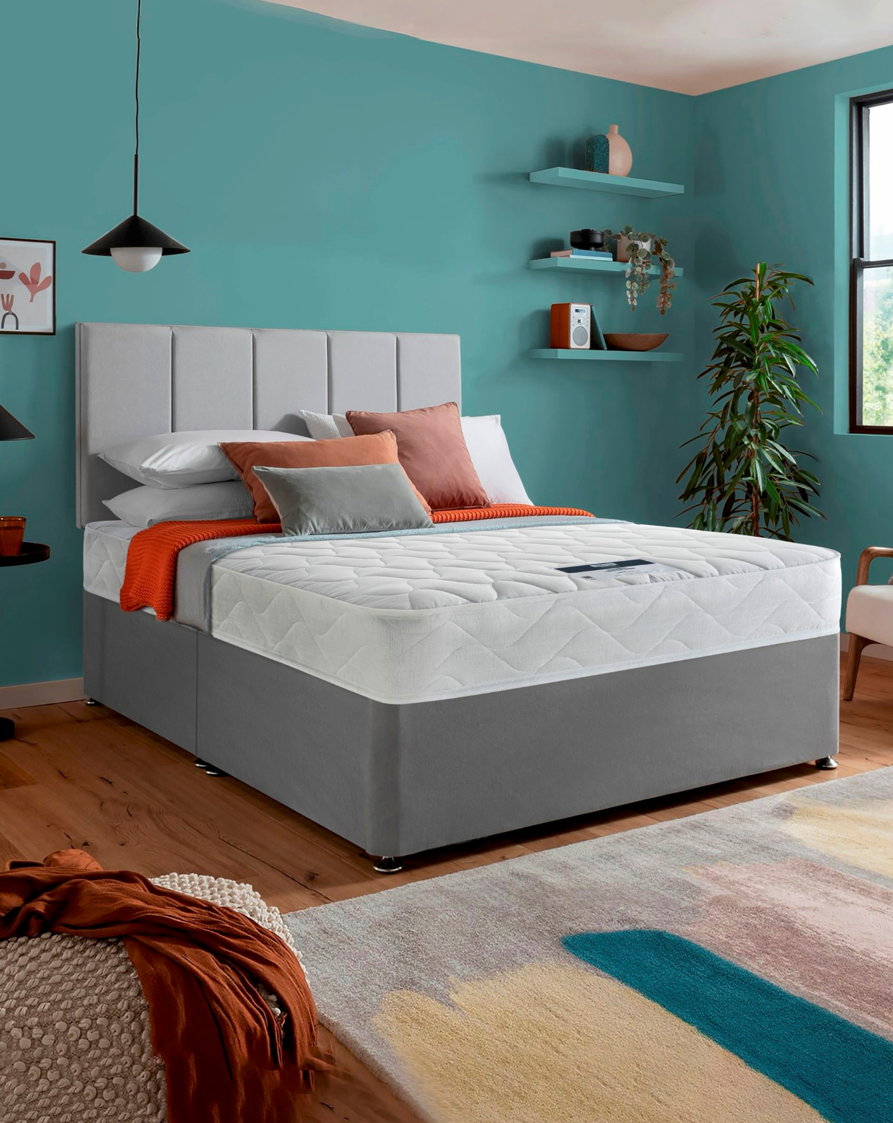 Silentnight Essentials Comfort Divan Set