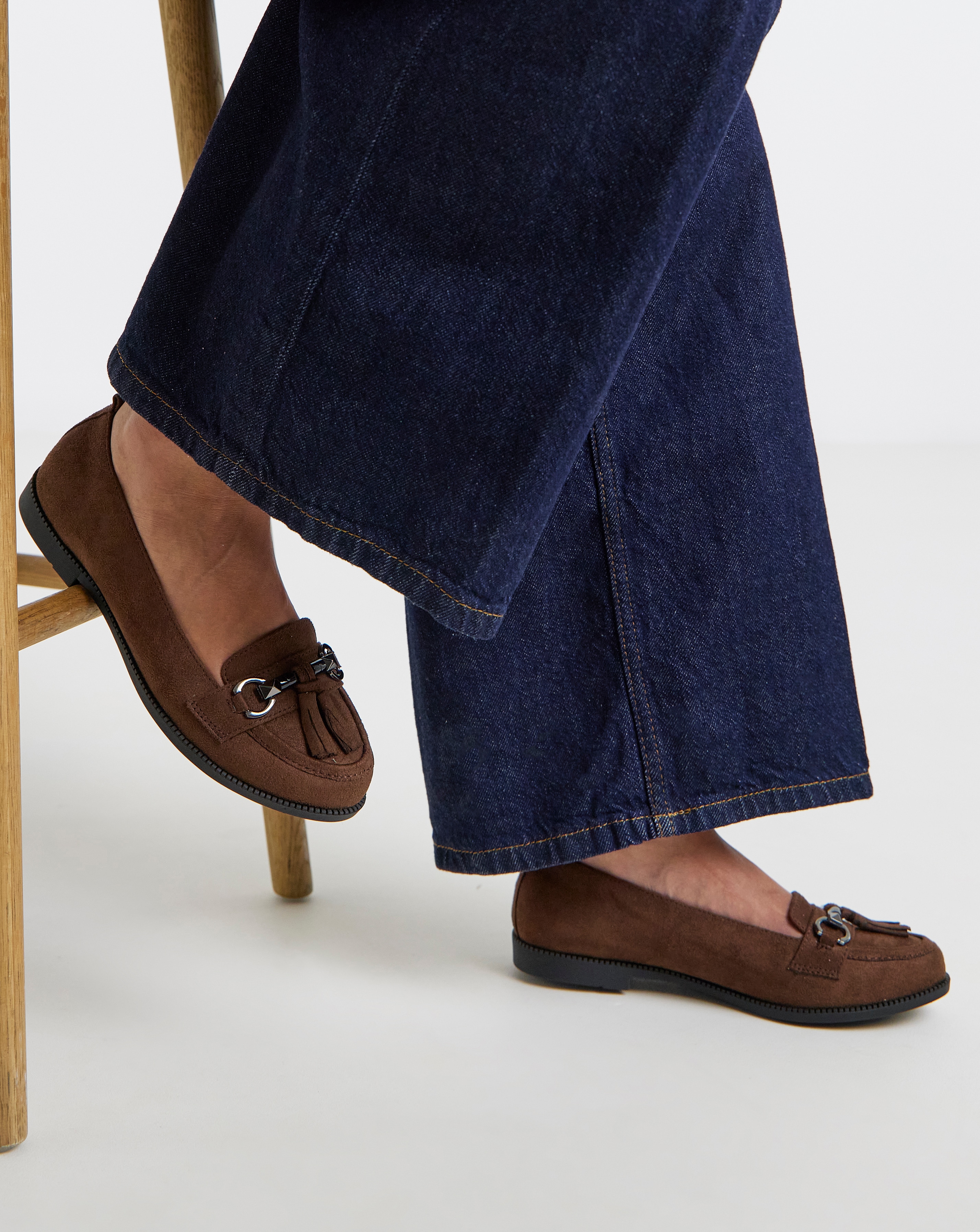 Low Cut Tassel Loafer Wide