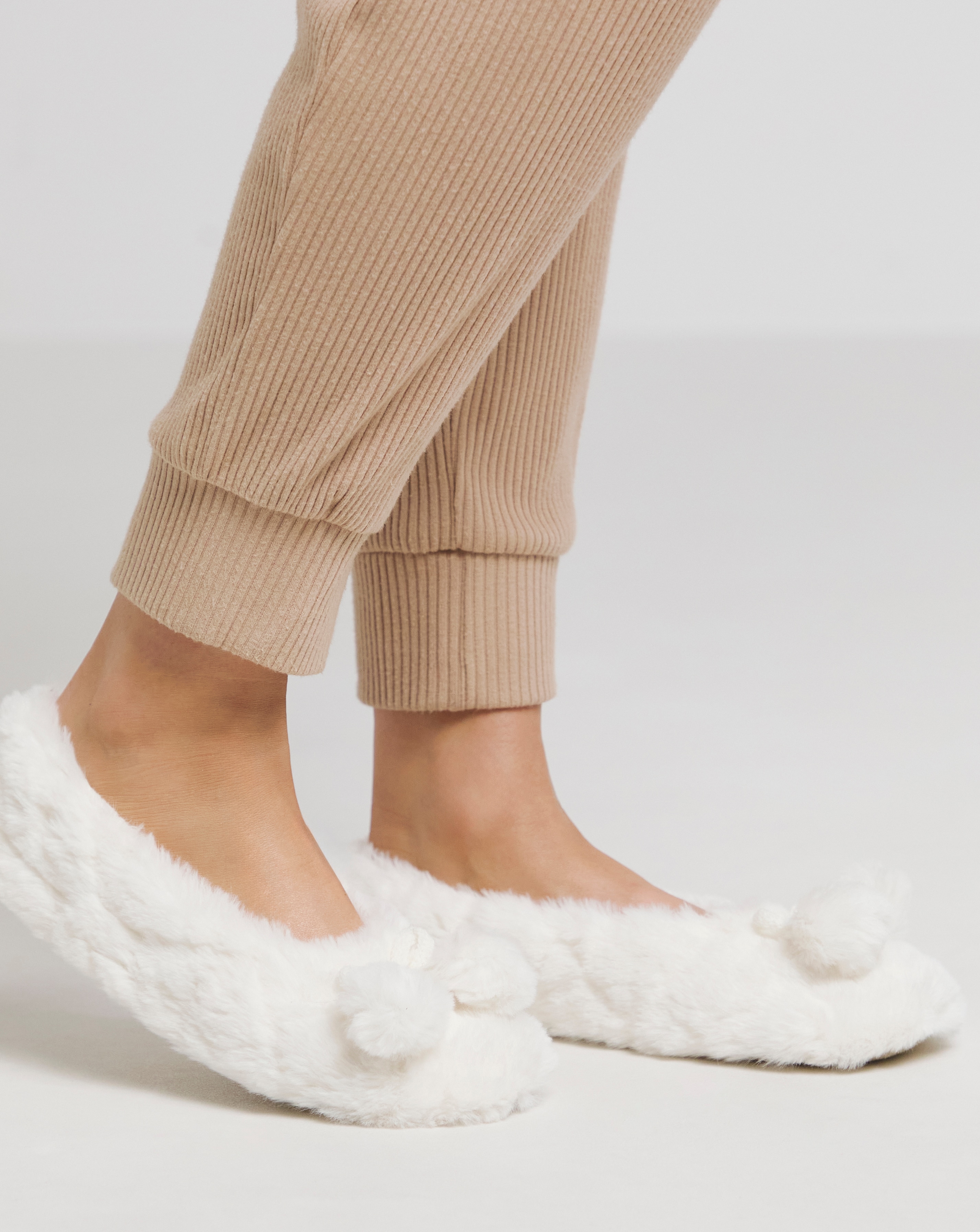 Pom Ballerina Slipper Extra Wide